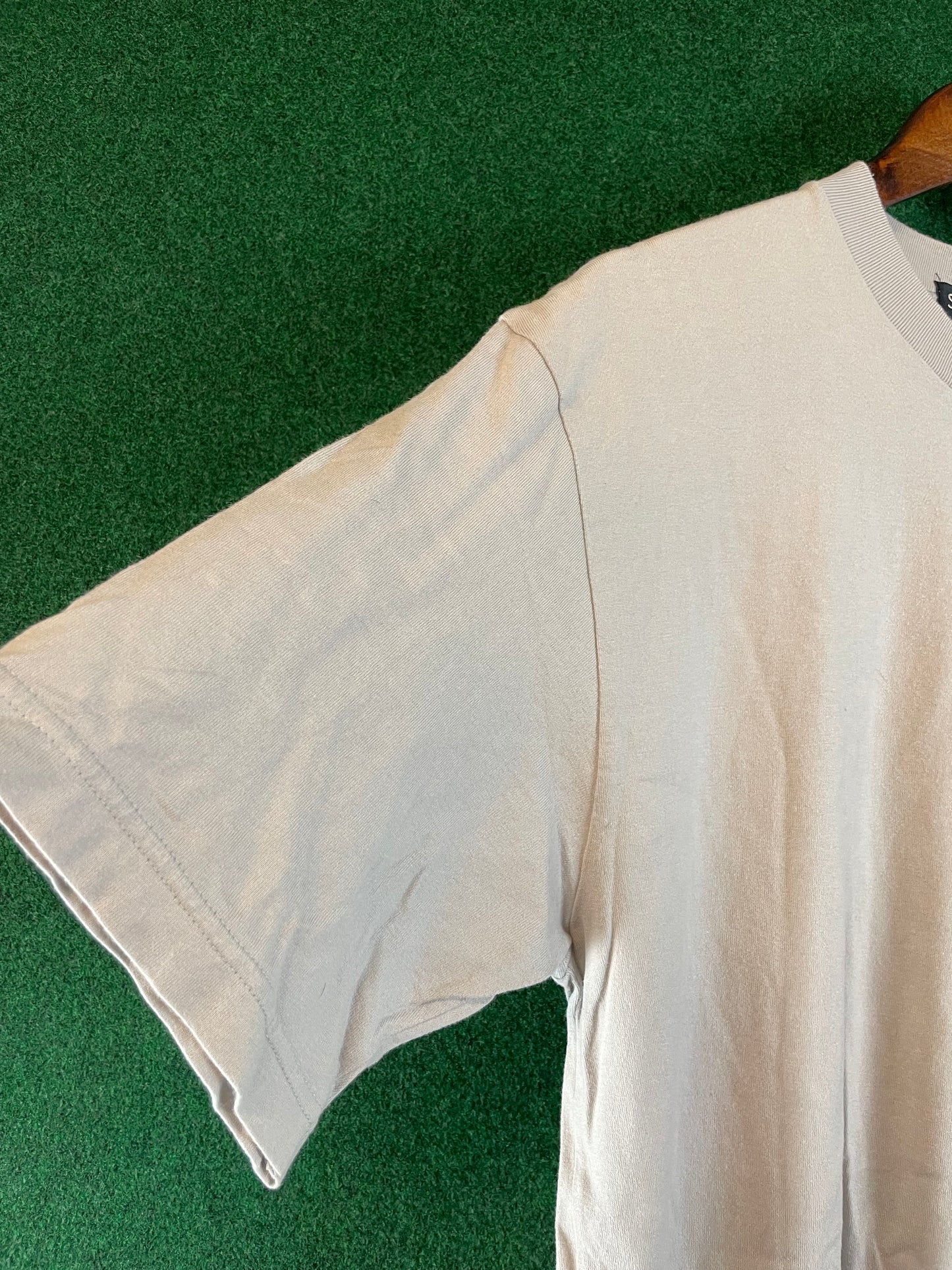 Skyline GT-R - SKYLINE Collection Vintage Grey Sleeve Pocket T-Shirt