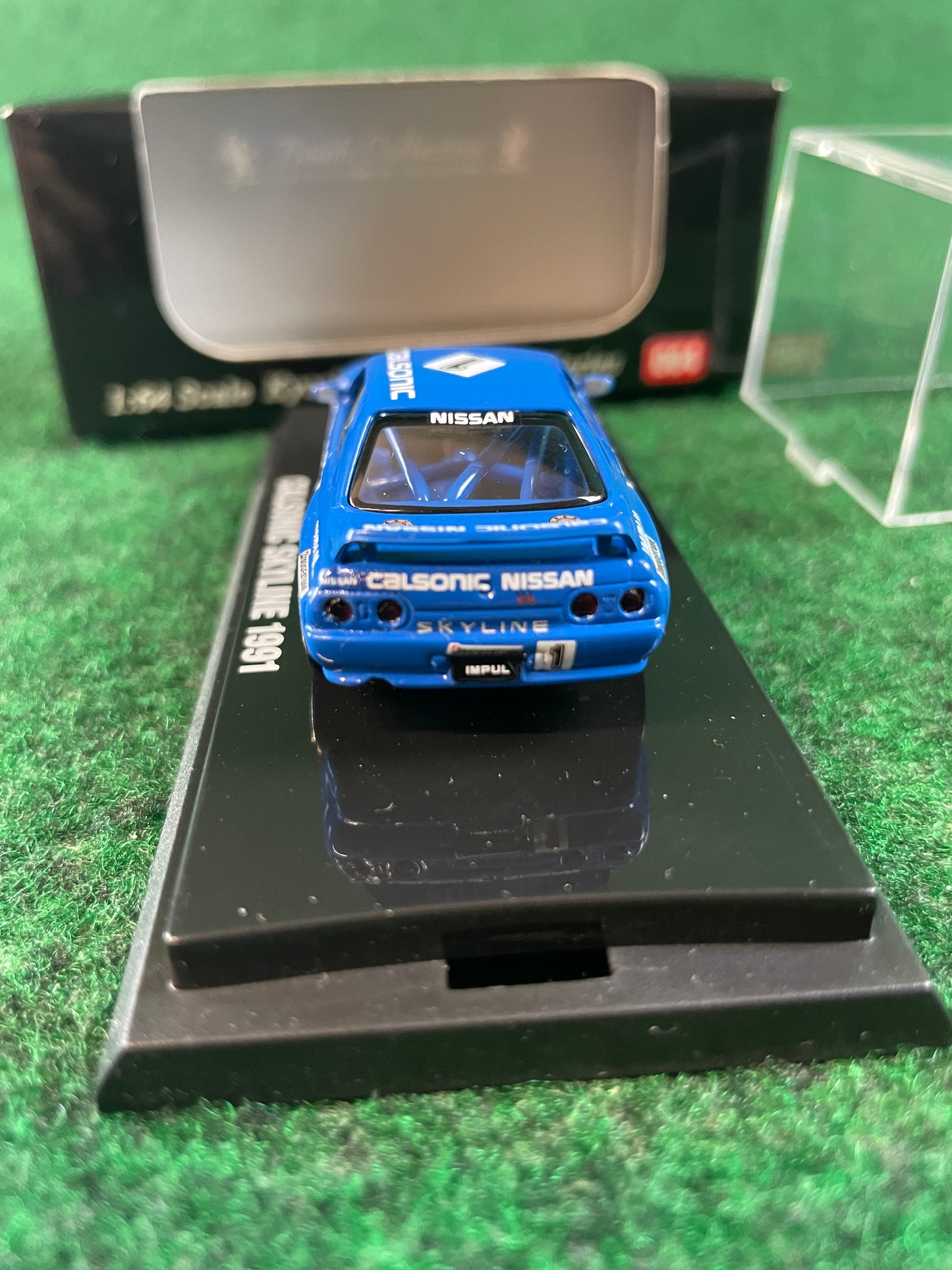 KYOSHO - Beads Collection 1990 & 1991 Calsonic IMPUL Nissan Skyline R32 GT-R 1/64 Scale Diecast Set
