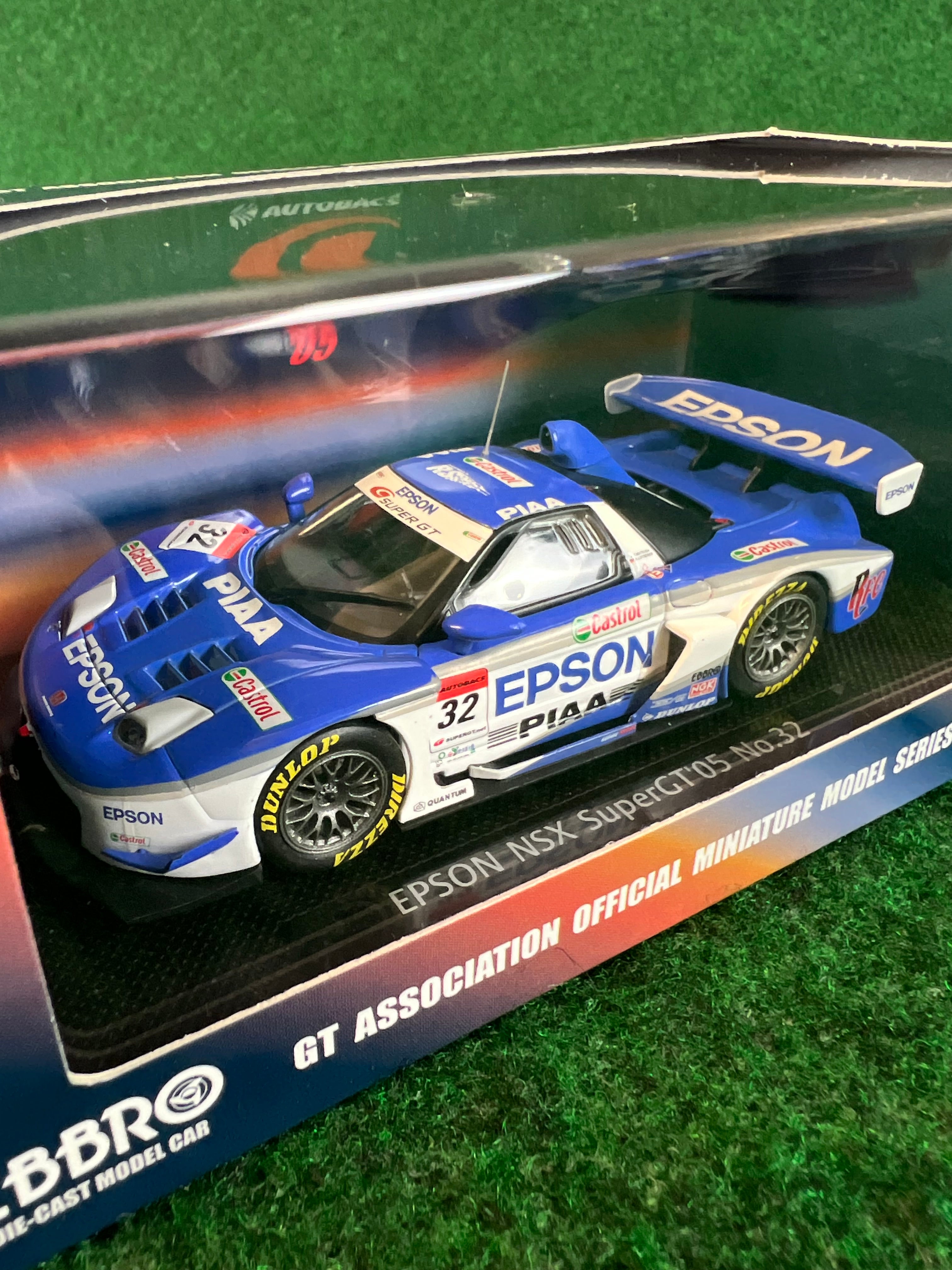 EBBRO - SuperGT 2005 EPSON Honda NSX 1/43 Scale Diecast