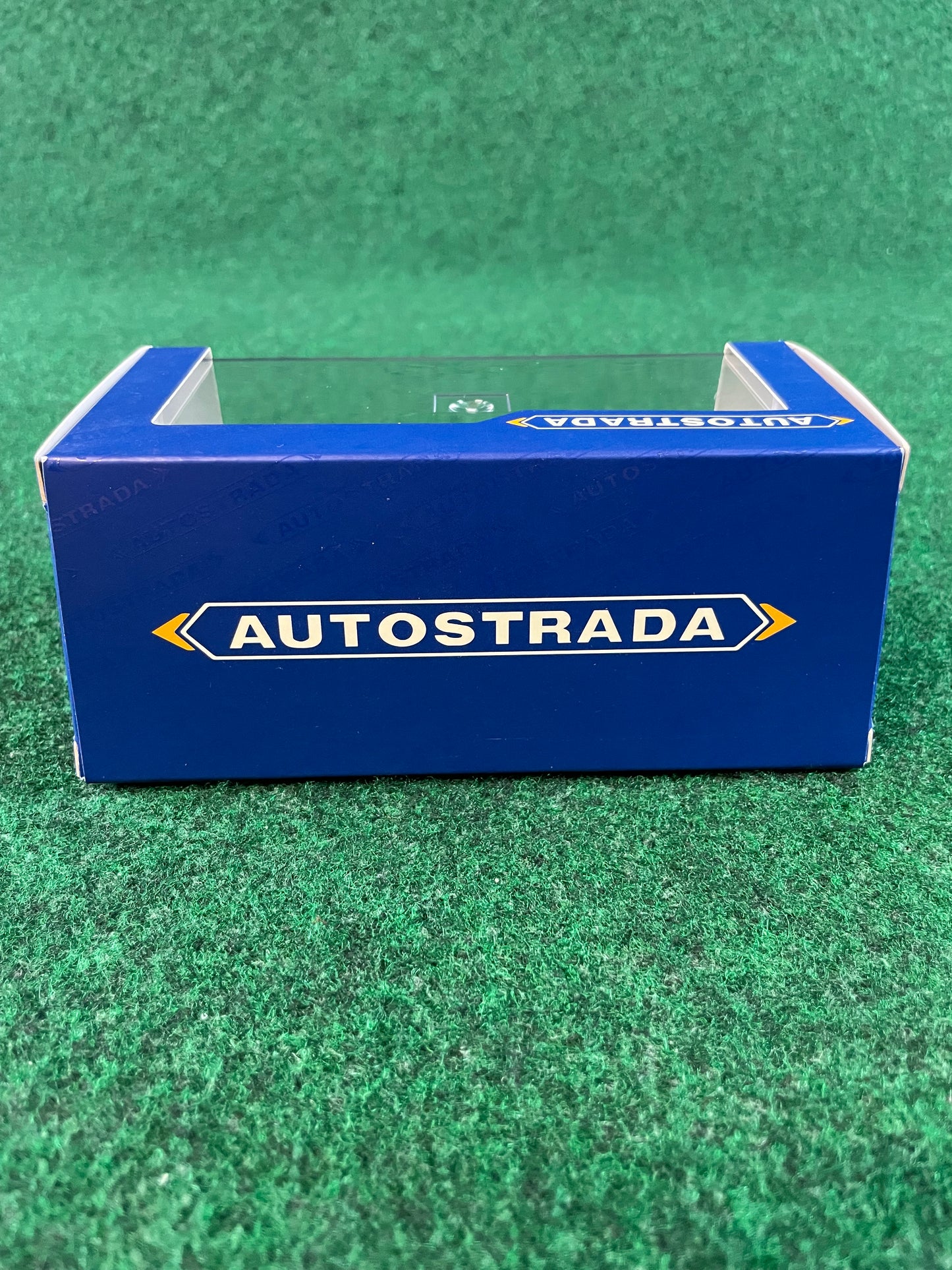 Autostrada - Nissan Skyline R32 GT-R (Gunmetal Gray) 1/43 Scale Diecast