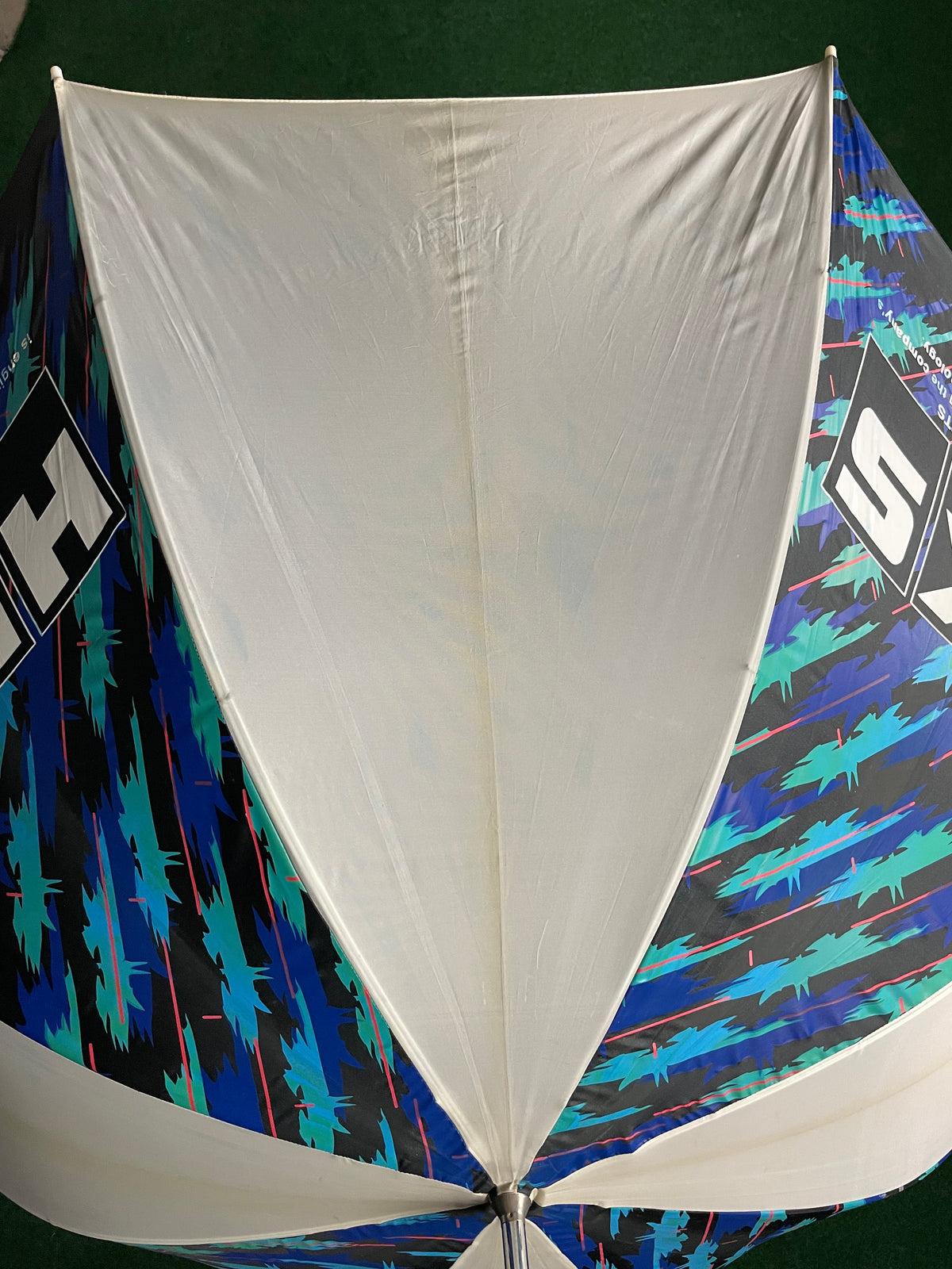 HKS - Oil Slick Vintage Large Golf Umbrella