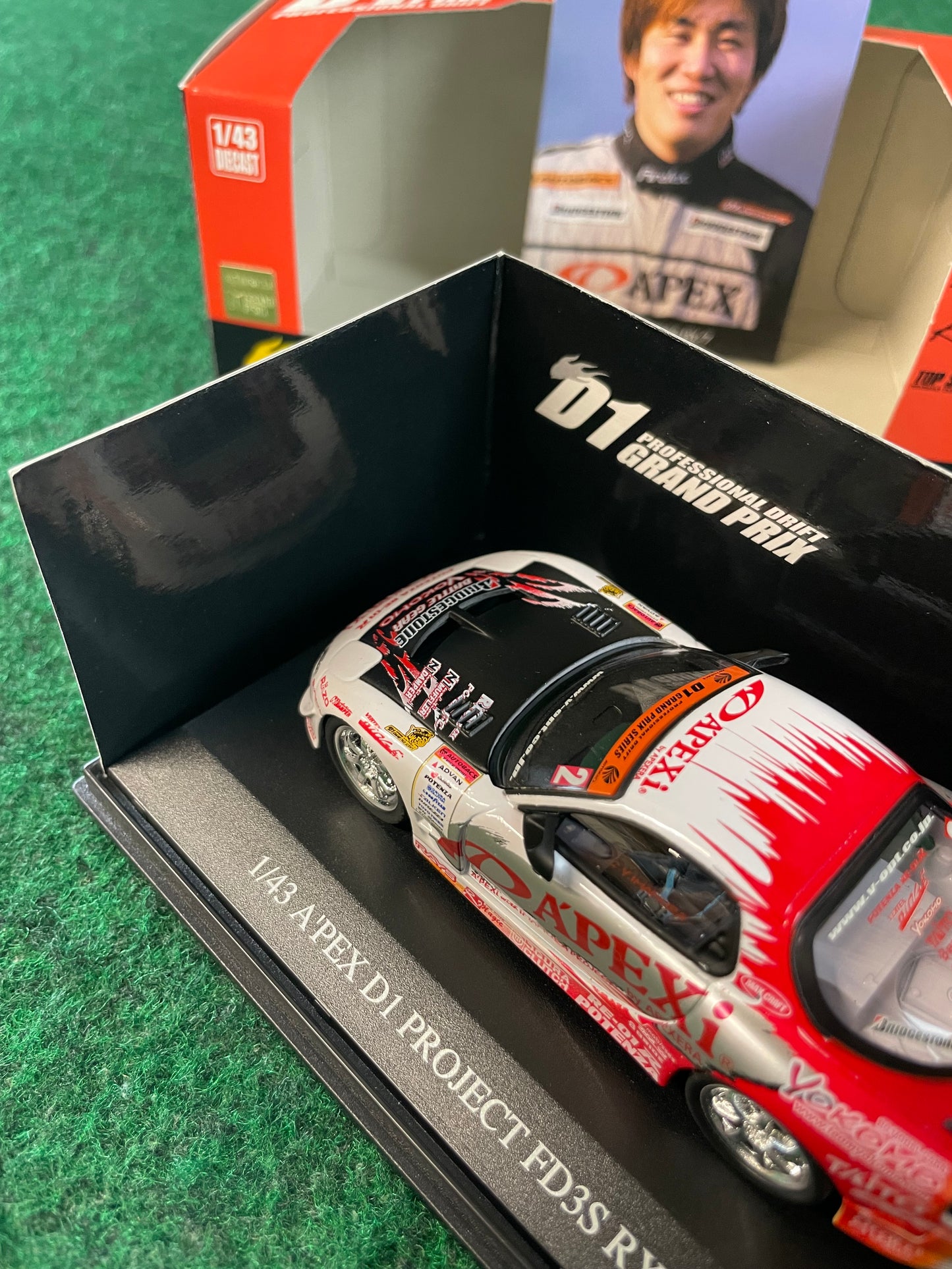DISM D1 Grand Prix Memorial - 2005 A’pexi Mazda RX-7 1/43 Scale Diecast
