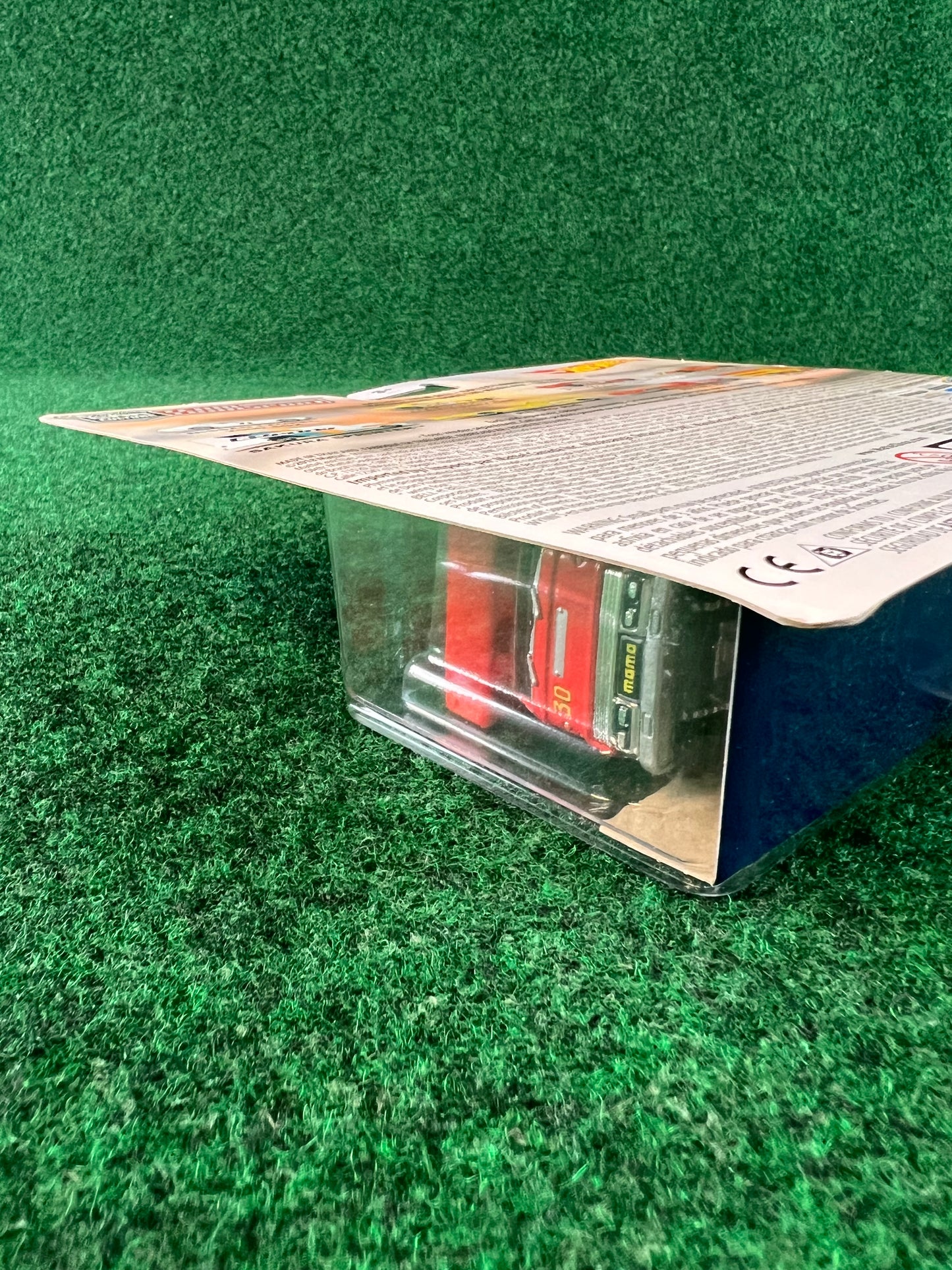 Hot Wheels - Team Transport Porsche 962 Fleet Flyer ￼