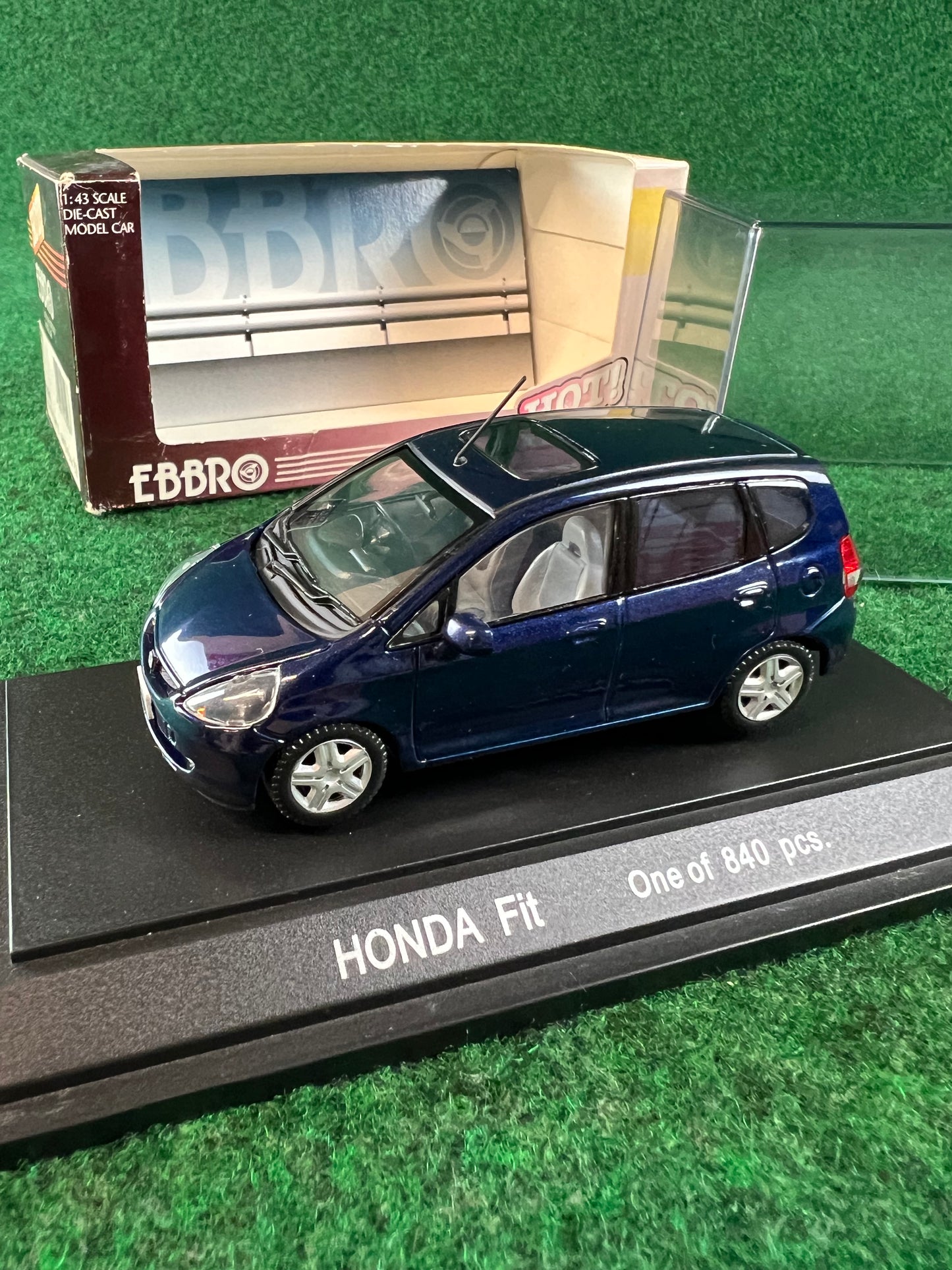 EBBRO HOT - Honda Fit - Dark Blue 1 of 840 1/43 Scale Diecast