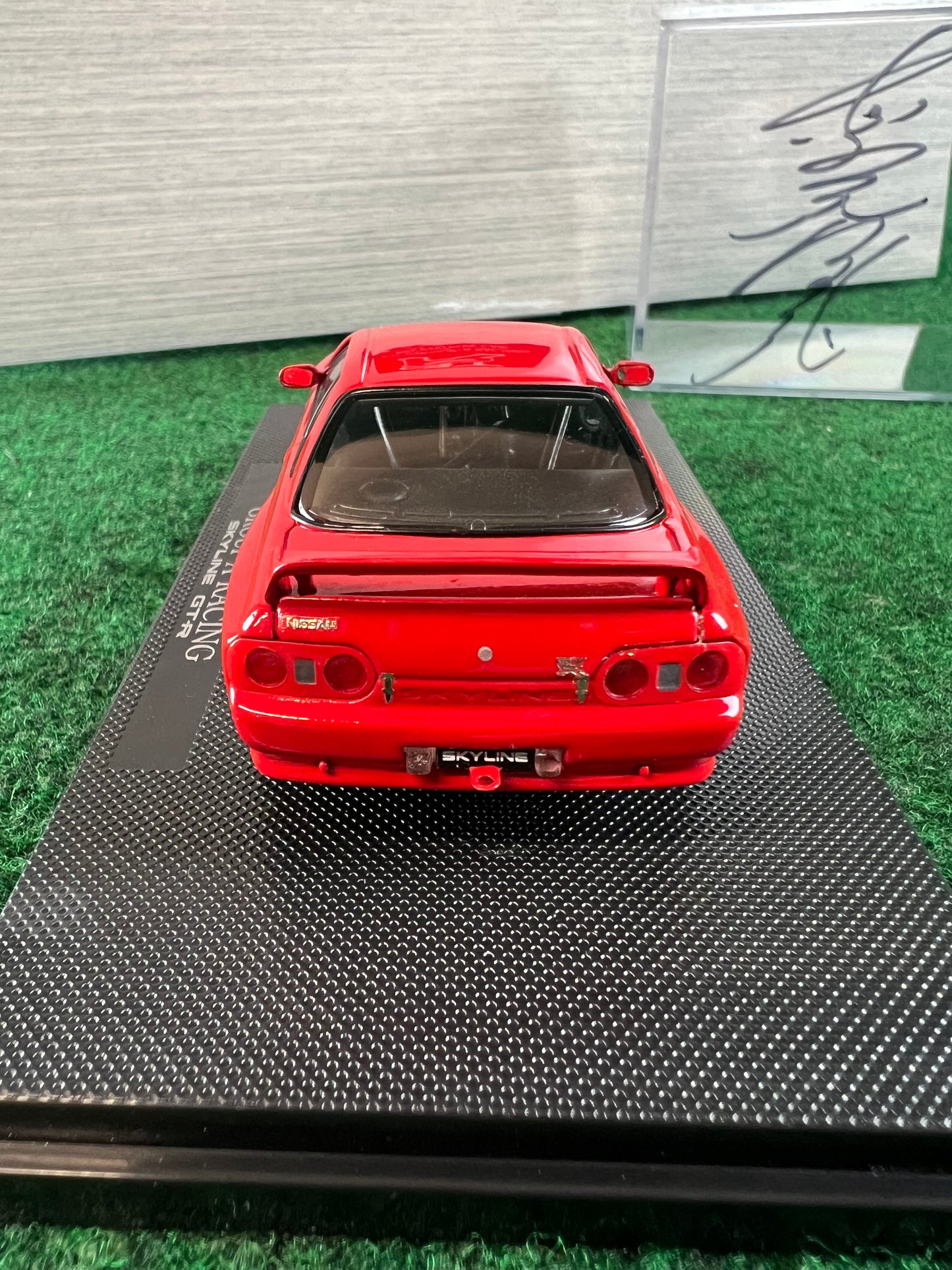 EBBRO - Nissan Skyline R32 GT-R Group A Prototype Limited Edition & Autographed 1/43 Scale Diecast Car