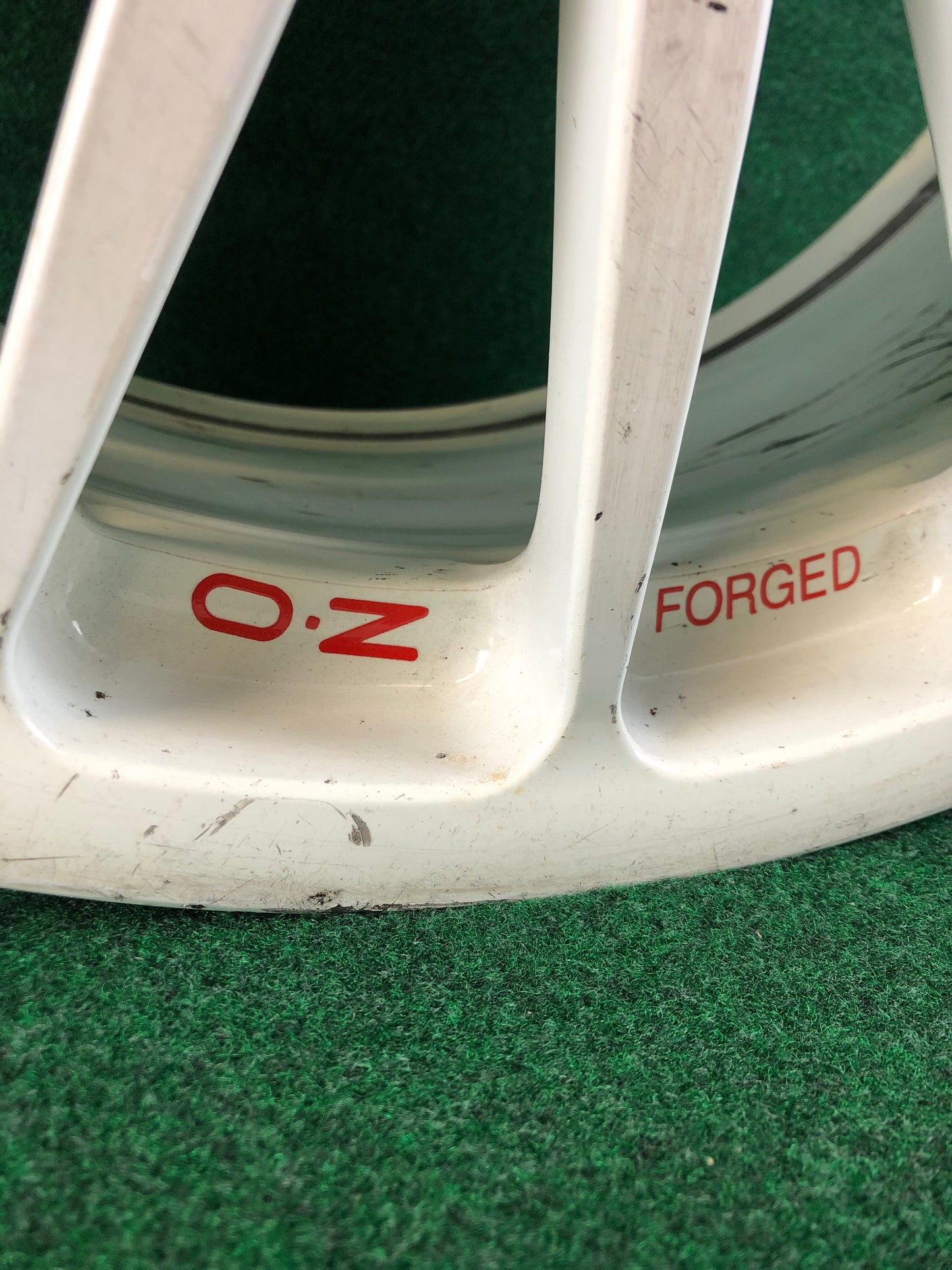 OZ Racing - JTCC Toyota Chaser/Corona Race Used Centerlock Wheel and Genuine OZ Racing Goods Set