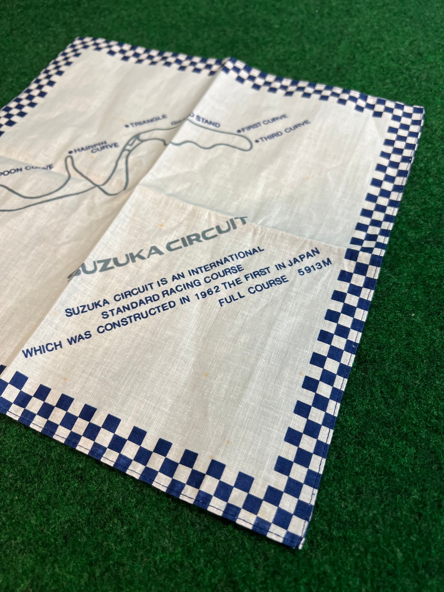 SUZUKA CIRCUIT - Course Map Vintage 1987 Handkerchief Towel