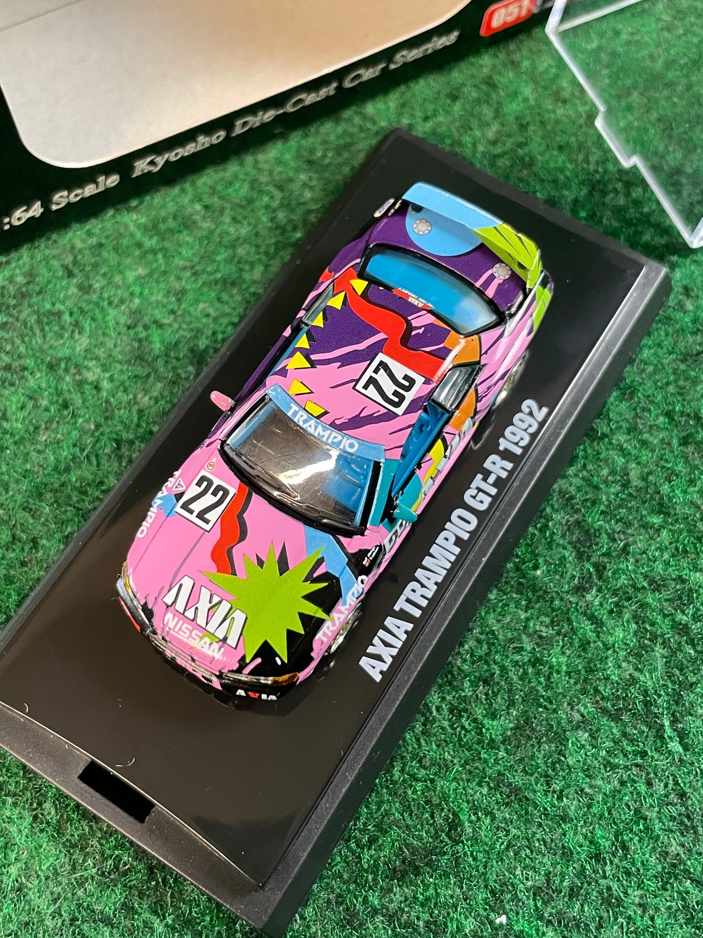 KYOSHO - Beads Collection 1991 & 1992 AXIA TRAMPIO Nissan Skyline R32 GT-R 1/64 Scale Diecast Set