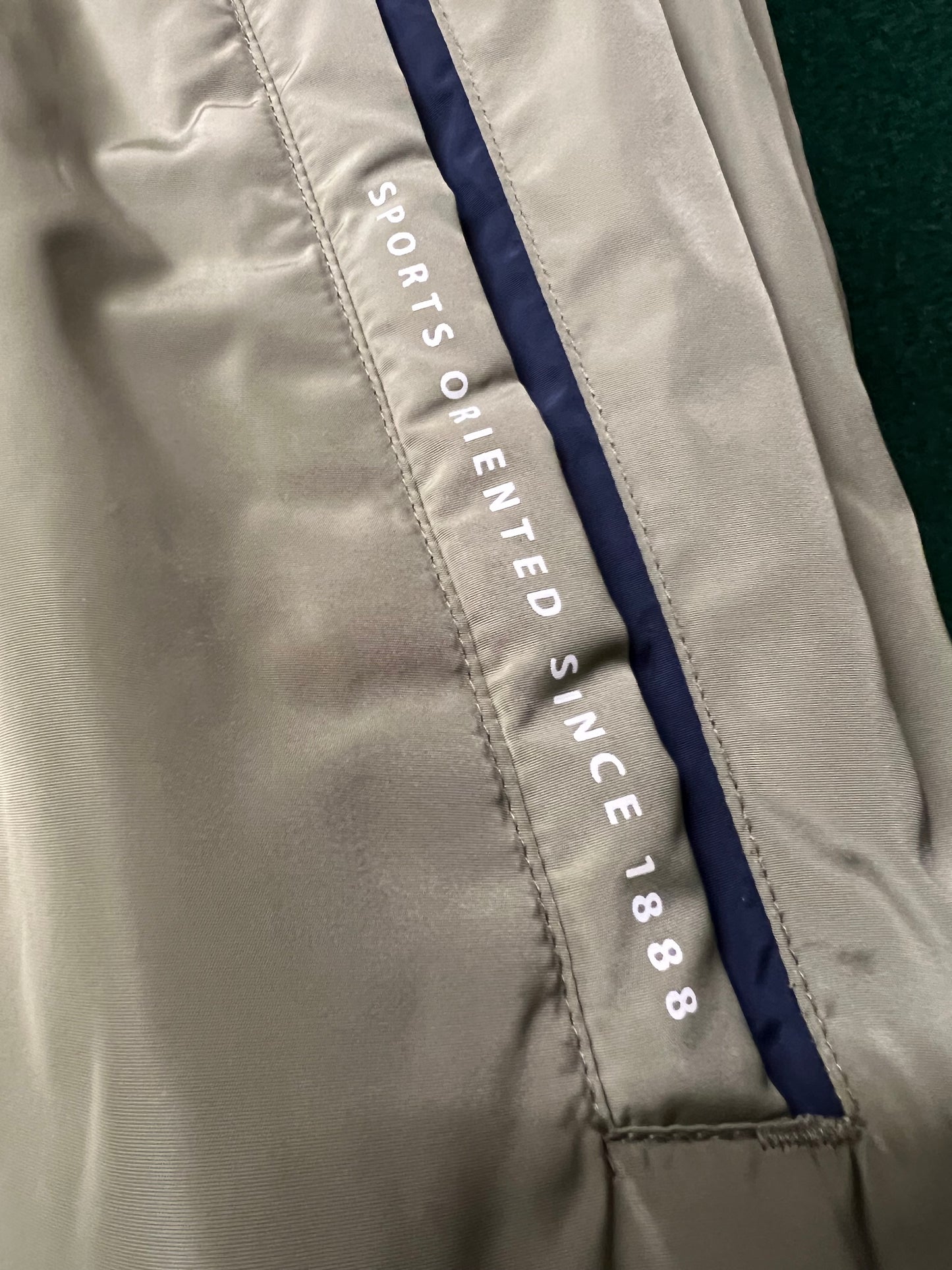 DUNLOP Motorsport -“Sports Oriented Since 1888” Olive Green Windbreaker Zip Up Jacket - LL