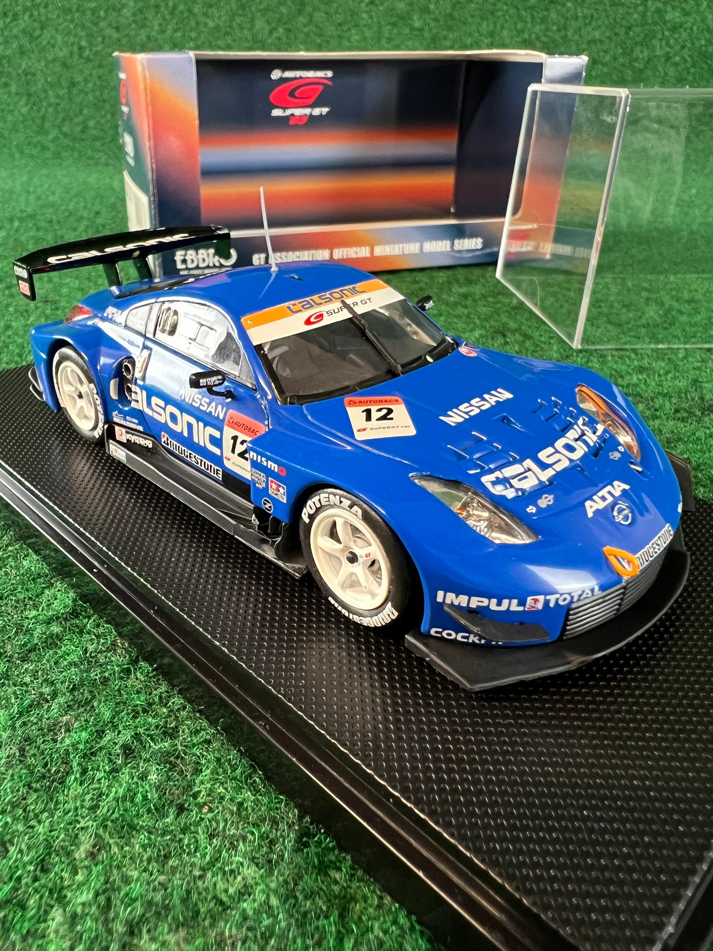 EBBRO - 2005 SuperGT Calsonic Nissan Fairlady Z 1/43 Scale Diecast