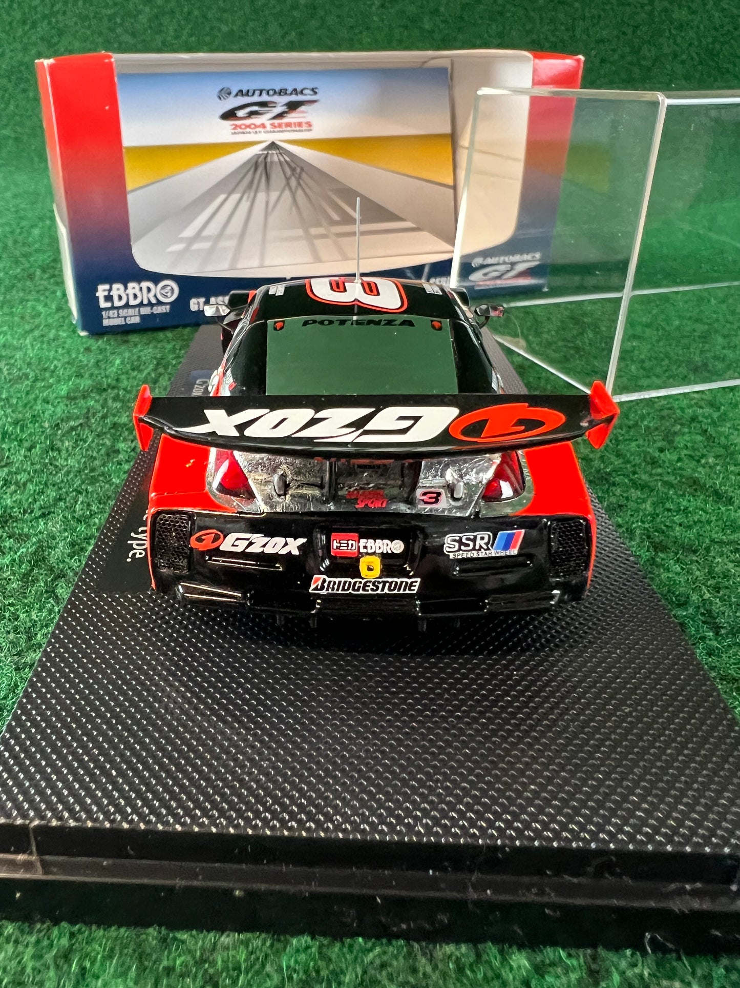 EBBRO - 2004 JGTC Hasemi G’Zox Nissan Fairlady Z 1/43 Scale Diecast