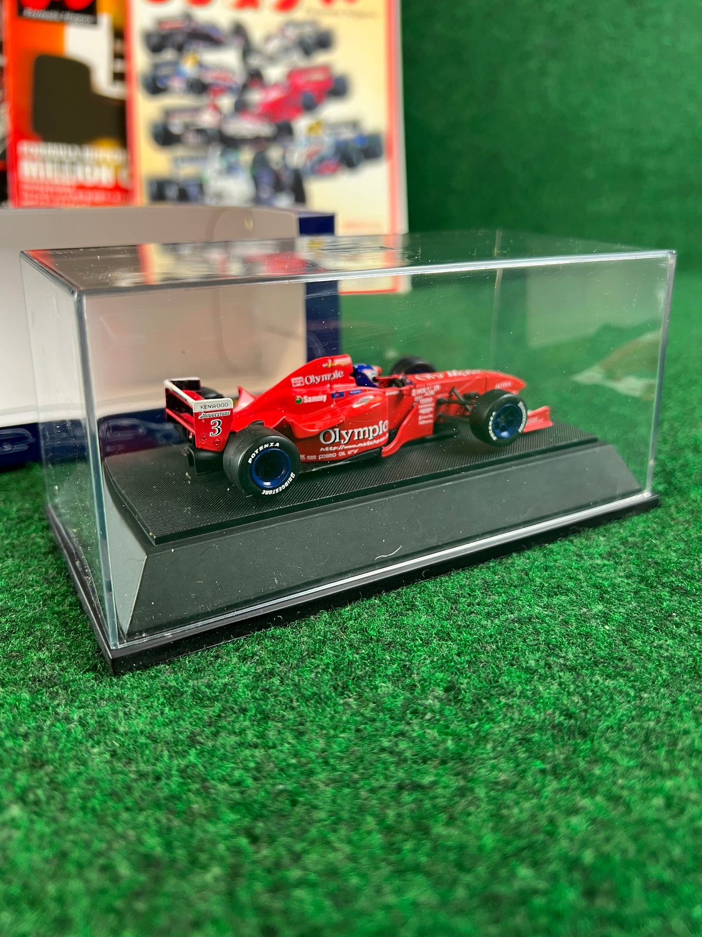 EBBRO Trendies - Reynard 99L 2000 Olympic Kondo 1/43 Scale Diecast