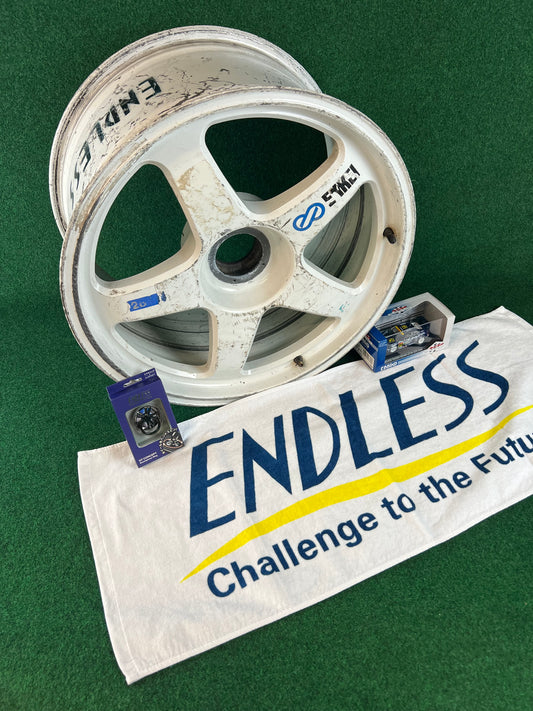 ENDLESS - 2004 Porsche 911 JGTC #26 Centerlock Race Wheel and Goods Set