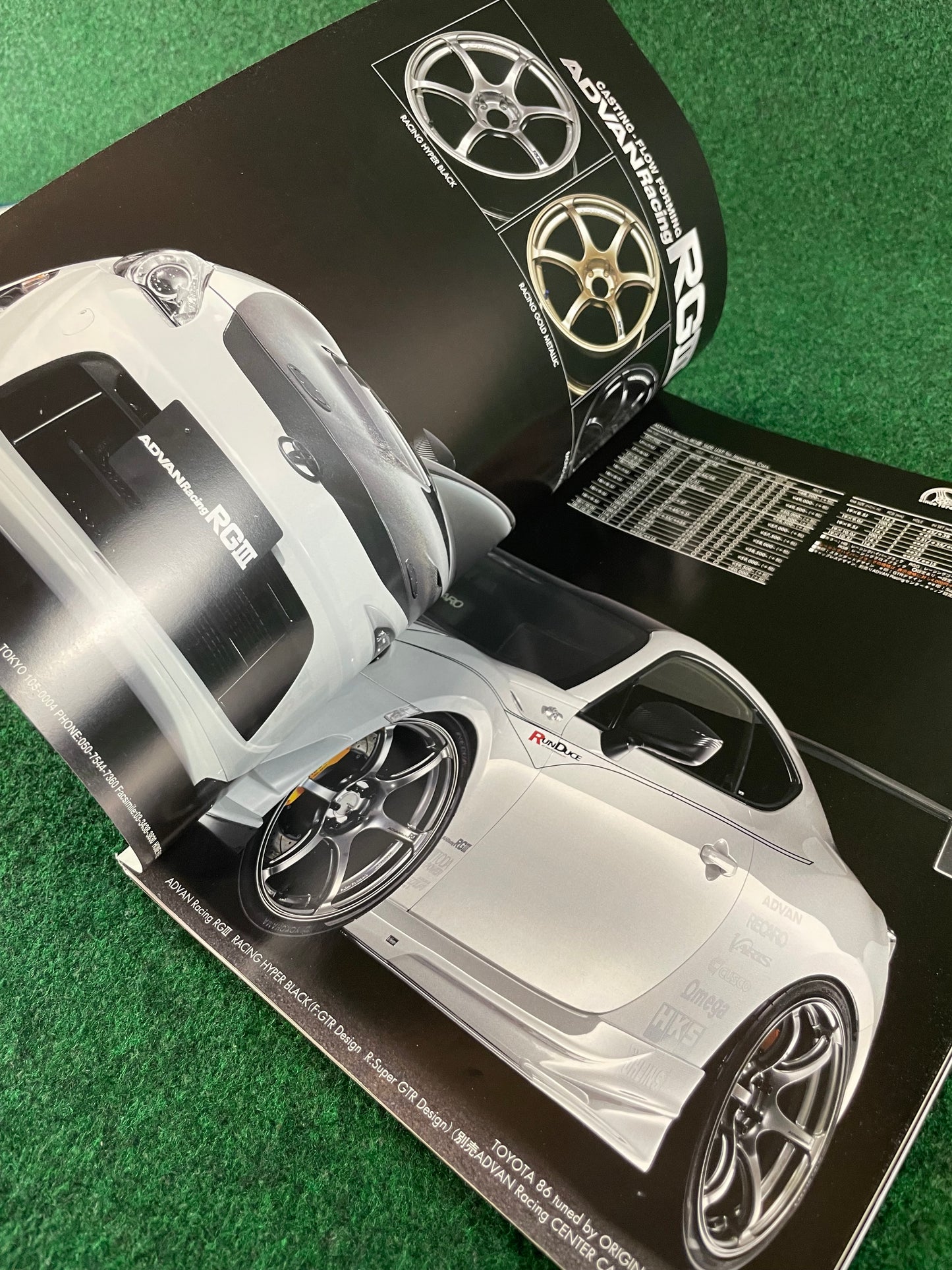 Option Magazine - December 2015 (Rocket Bunny Mazda RX-7 Cover)
