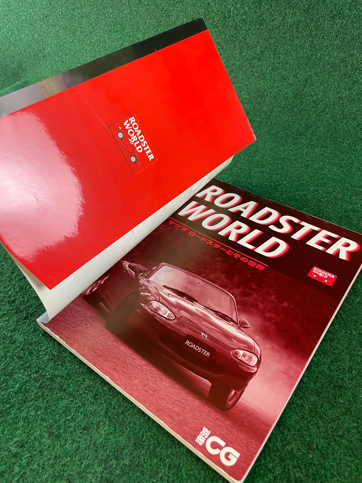 Car Graphic - Roadster World Mazda Eunos/Roadster/Miata Review Magazine