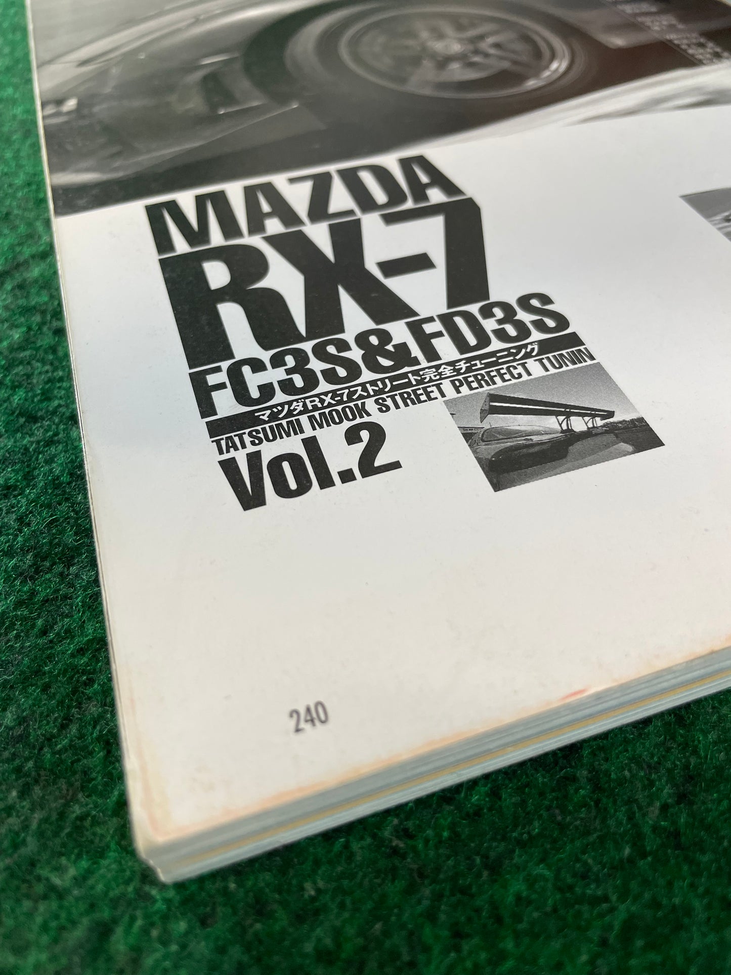 TATSUMI MOOK STREET PERFECT TUNING - Mazda RX-7 FC3S FD3S Magazine Vol. 2