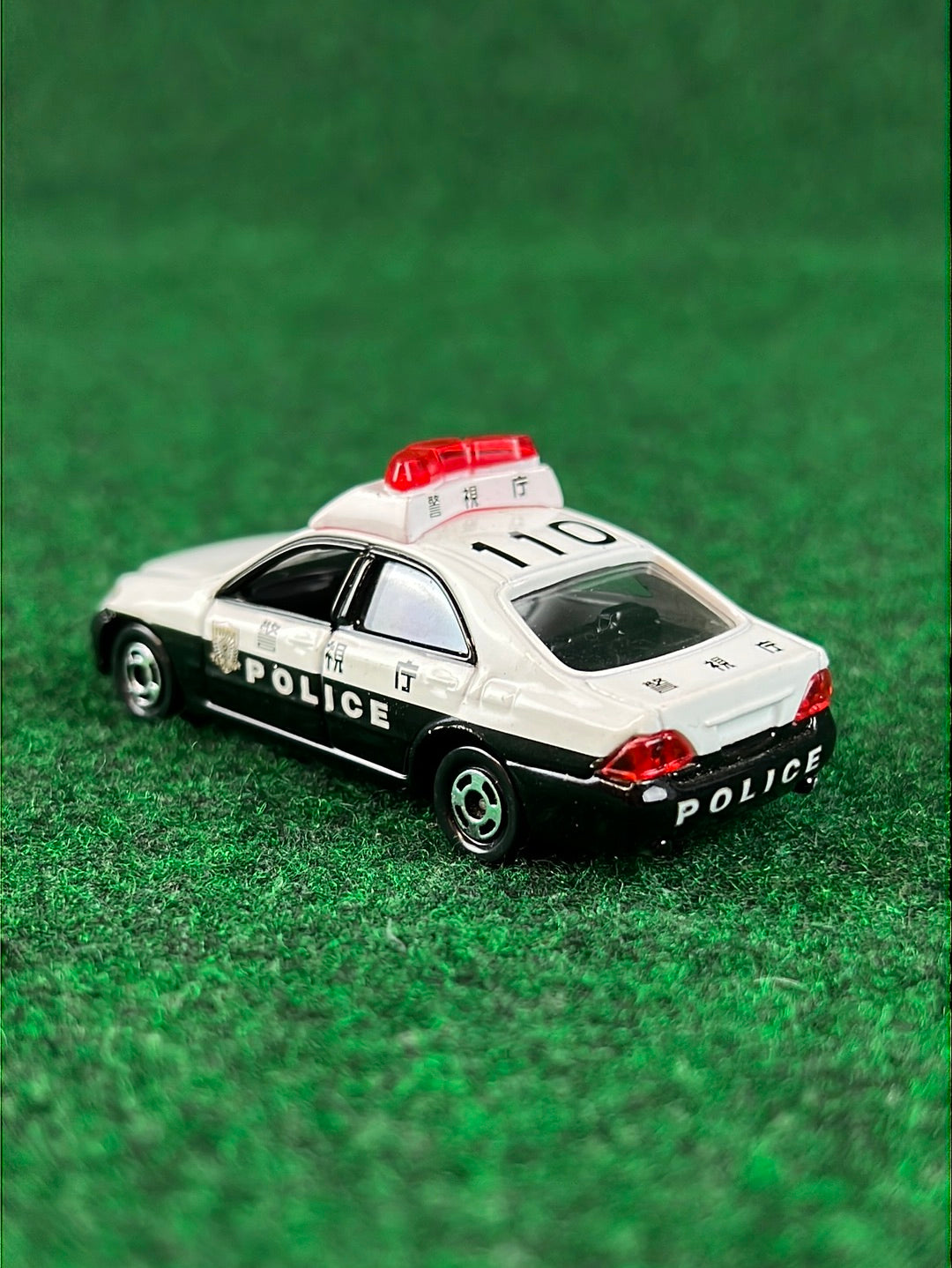 TOMICA Cargo Delivery Van and Toyota Crown Japanese Police Toy Car Set