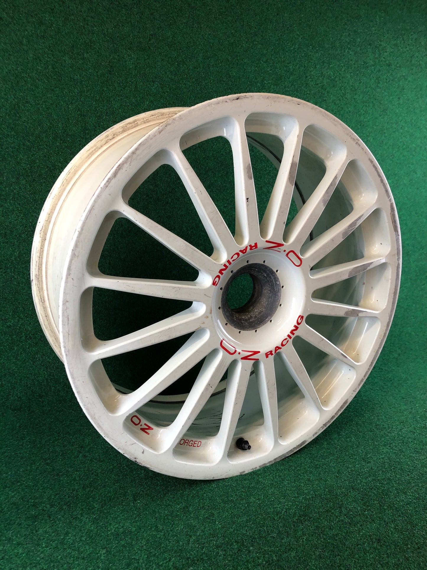 OZ Racing - JTCC Toyota Chaser/Corona Race Used Centerlock Wheel and Genuine OZ Racing Goods Set