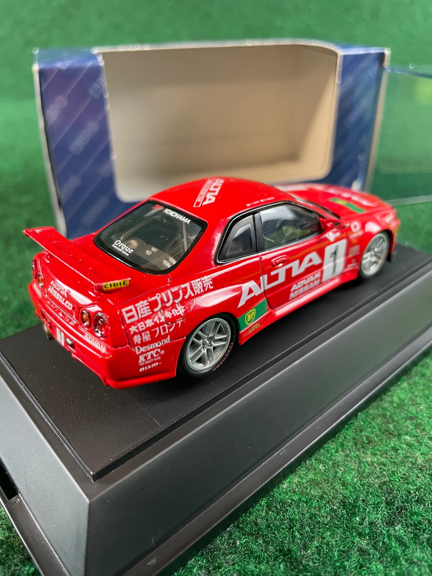 EBBRO - Super Taikyu Altia Nissan Skyline R34 GT-R 1/43 Scale Diecast