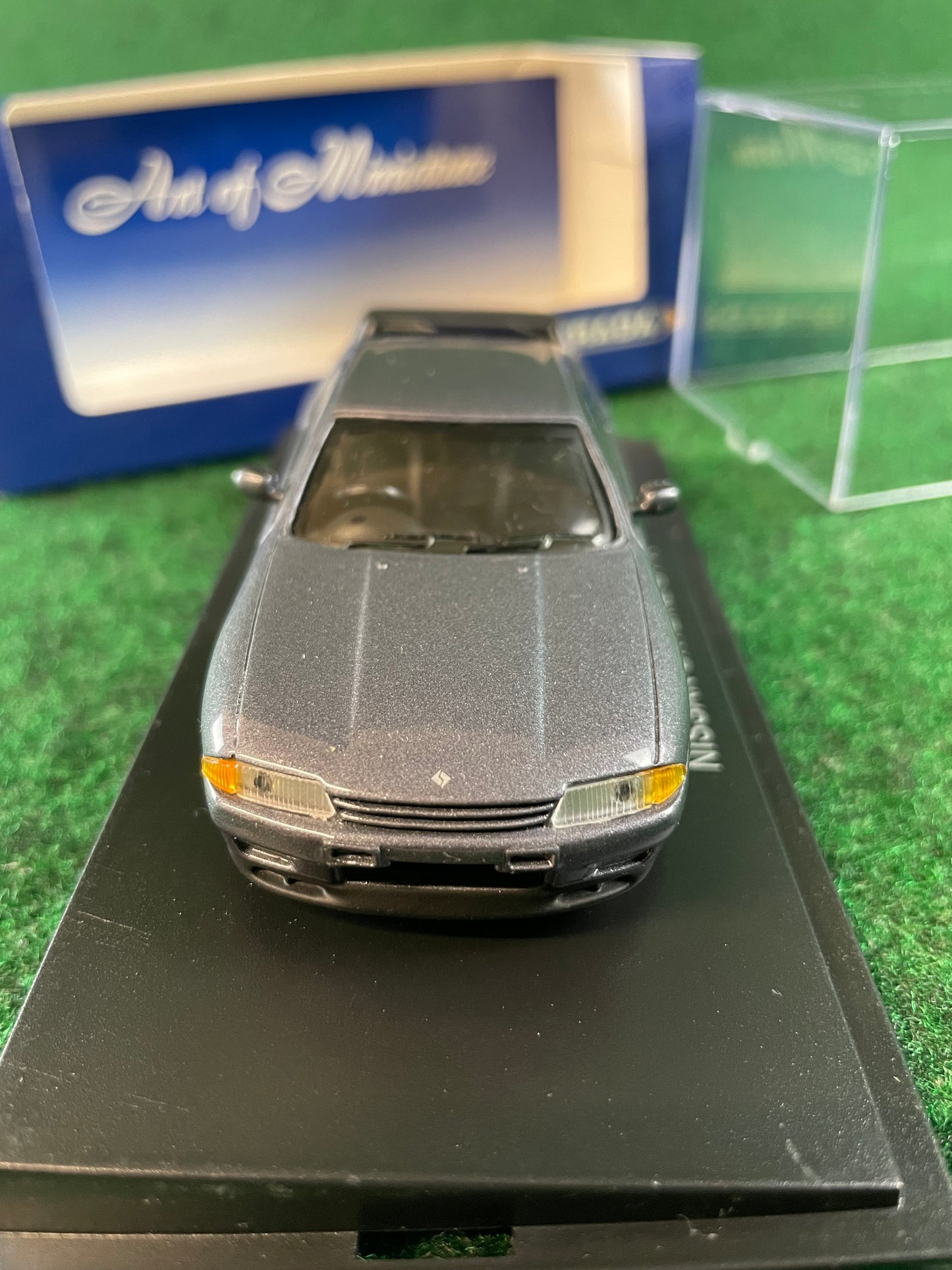 Autostrada - Nissan Skyline R32 GT-R (Gunmetal Gray) 1/43 Scale Diecast