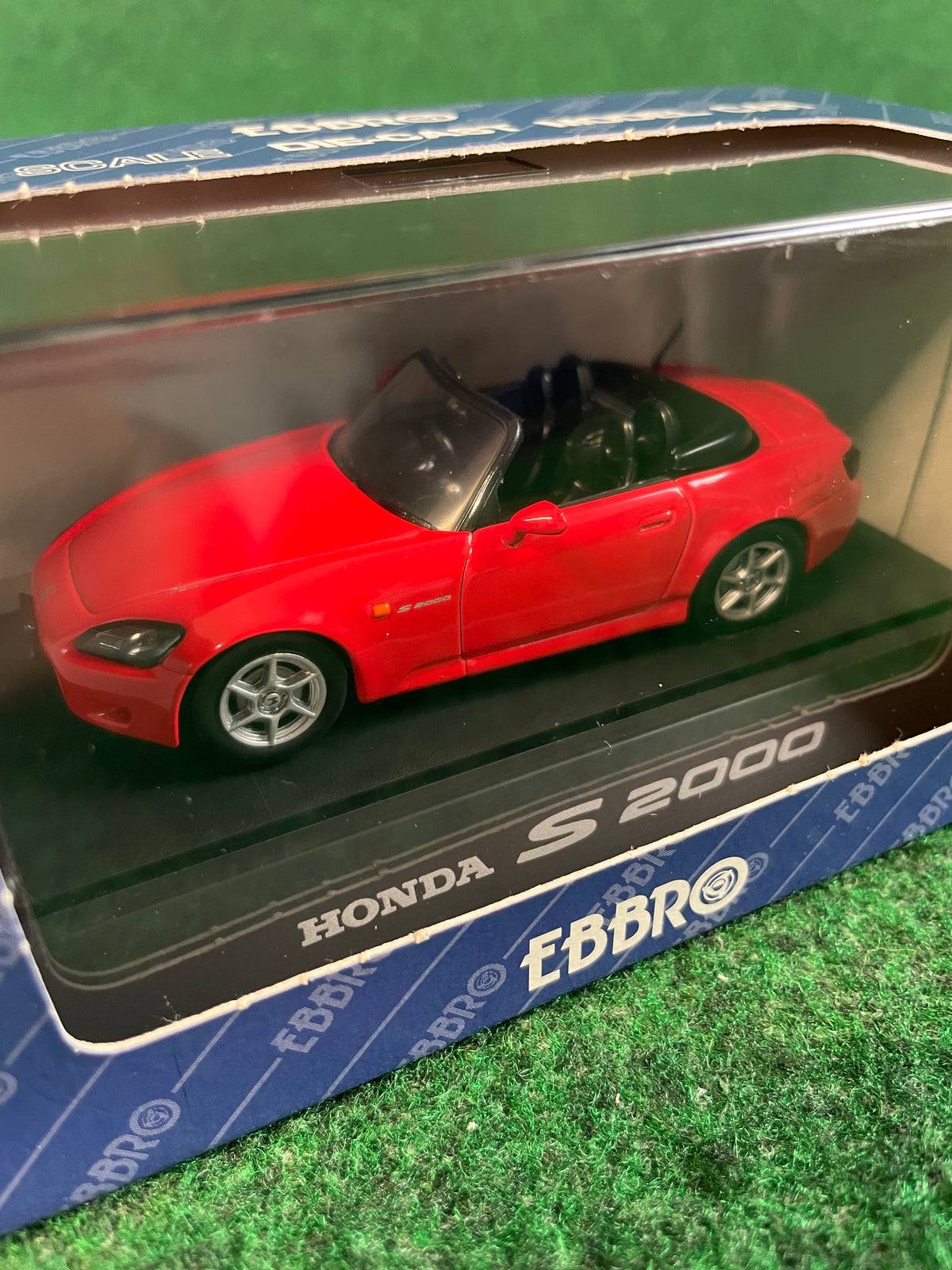 EBBRO 1999 Honda S2000 (New Formula Red) 1/43 Scale Diecast