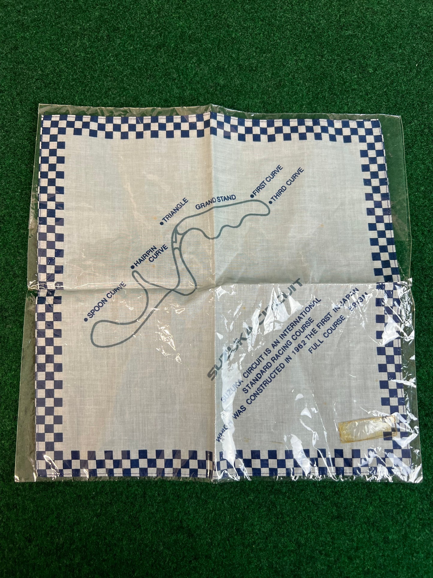 SUZUKA CIRCUIT - Course Map Vintage 1987 Handkerchief Towel