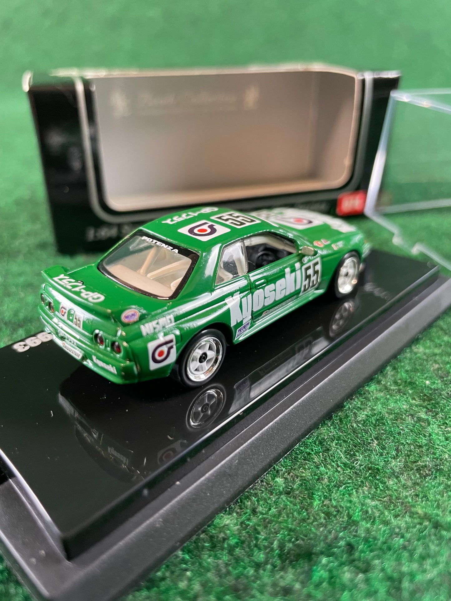 KYOSHO - Beads Collection 1992 & 1993 Kyoseki GP-1 Plus Nissan Skyline R32 GT-R 1/64 Scale Diecast Set