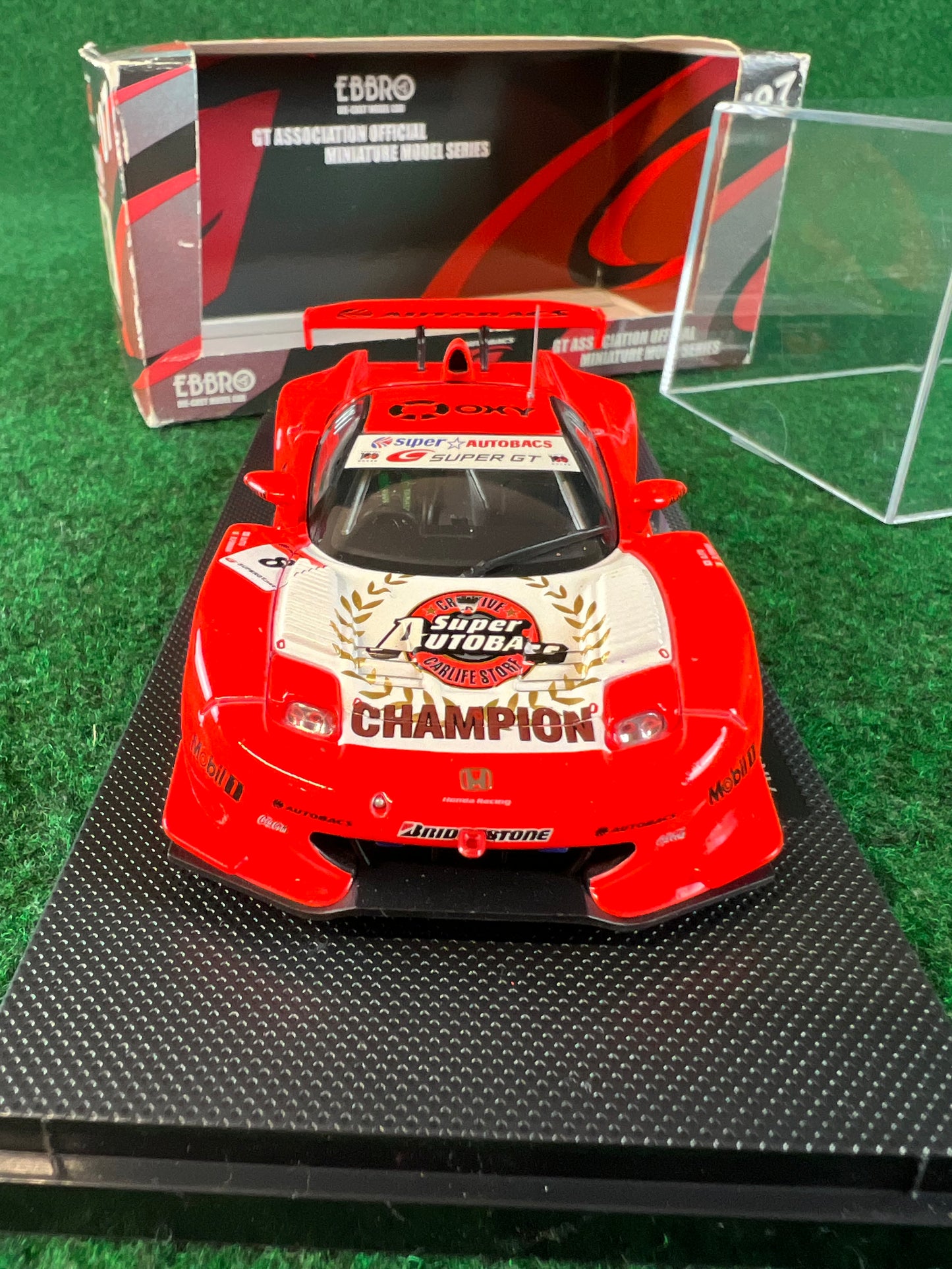 EBBRO - SuperGT 2007 ARTA NSX Championship Car with Signature Images 1/43 Scale Diecast