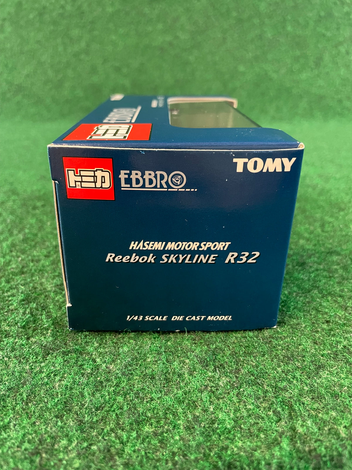 EBBRO TOMY Hasemi Motor Sport Reebok Nissan Skyline R32 GTR 1/43 Diecast