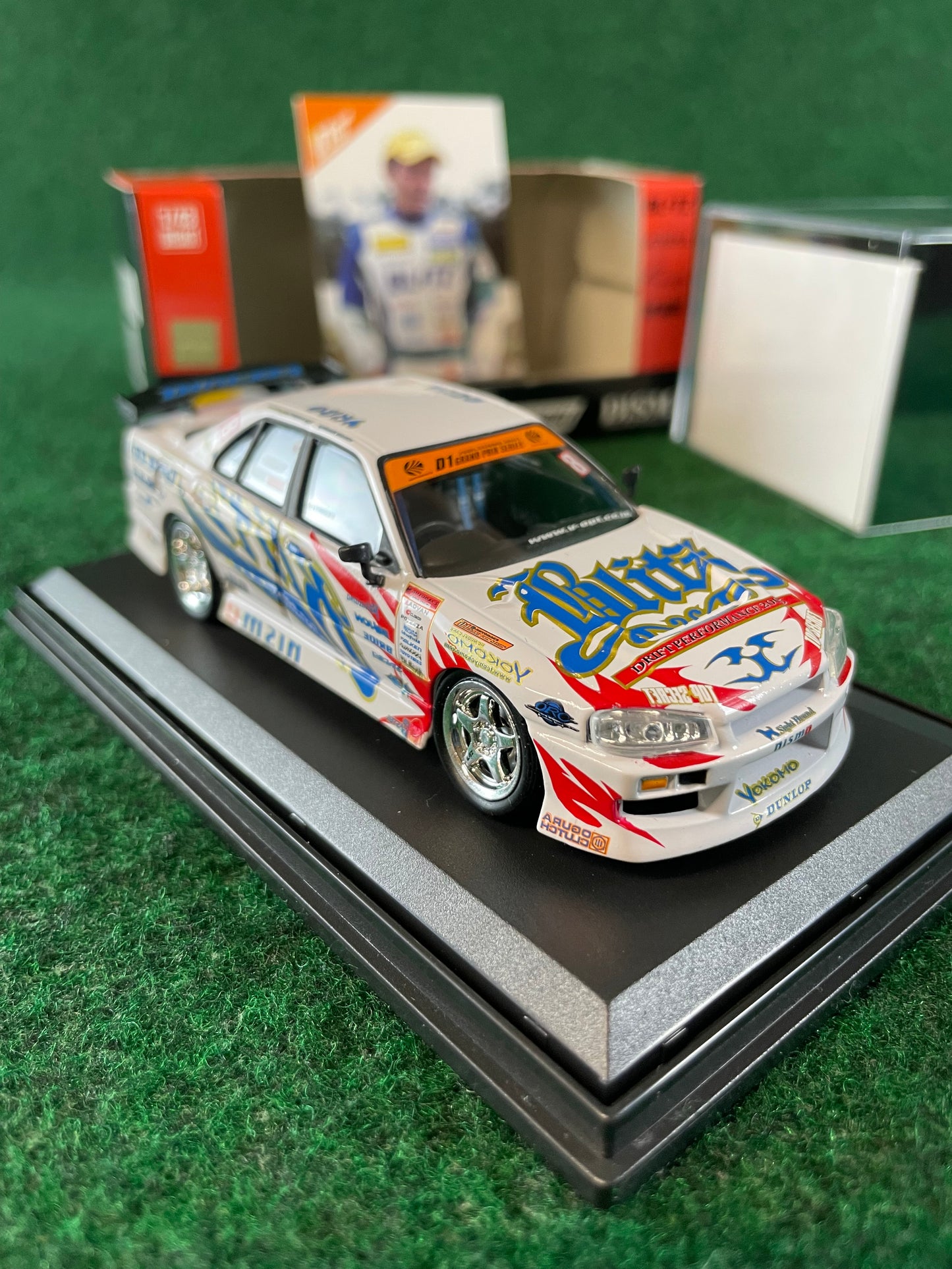 DISM D1 Grand Prix Memorial - 2005 Blitz Nissan Skyline ER34 1/43 Scale Diecast