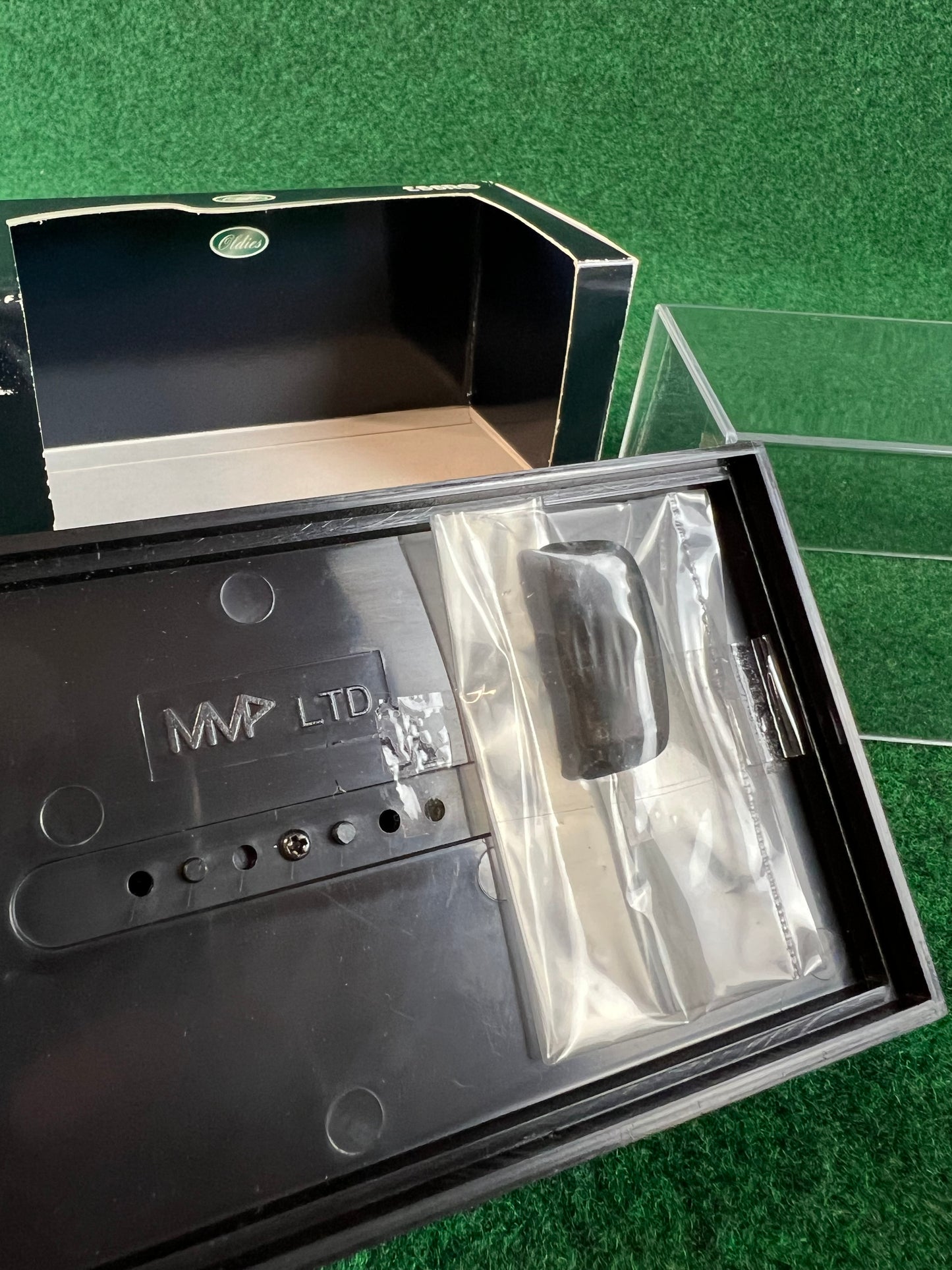 EBBRO Oldies - 1991 Honda Beat White Convertible 1/43 Scale Diecast