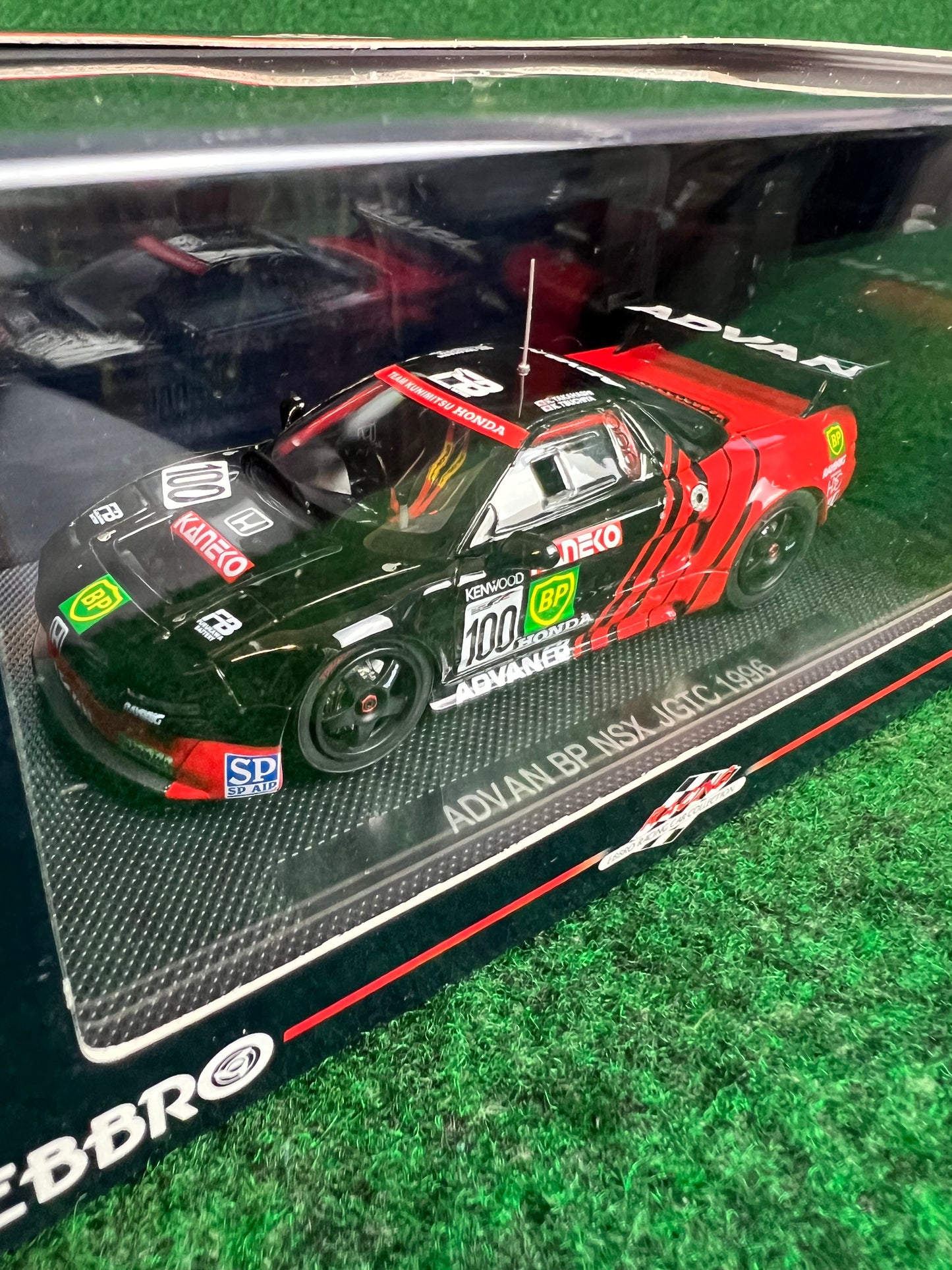EBBRO Racing Collection - Advan BP JGTC 1996 Honda NSX 1/43 Scale Diecast