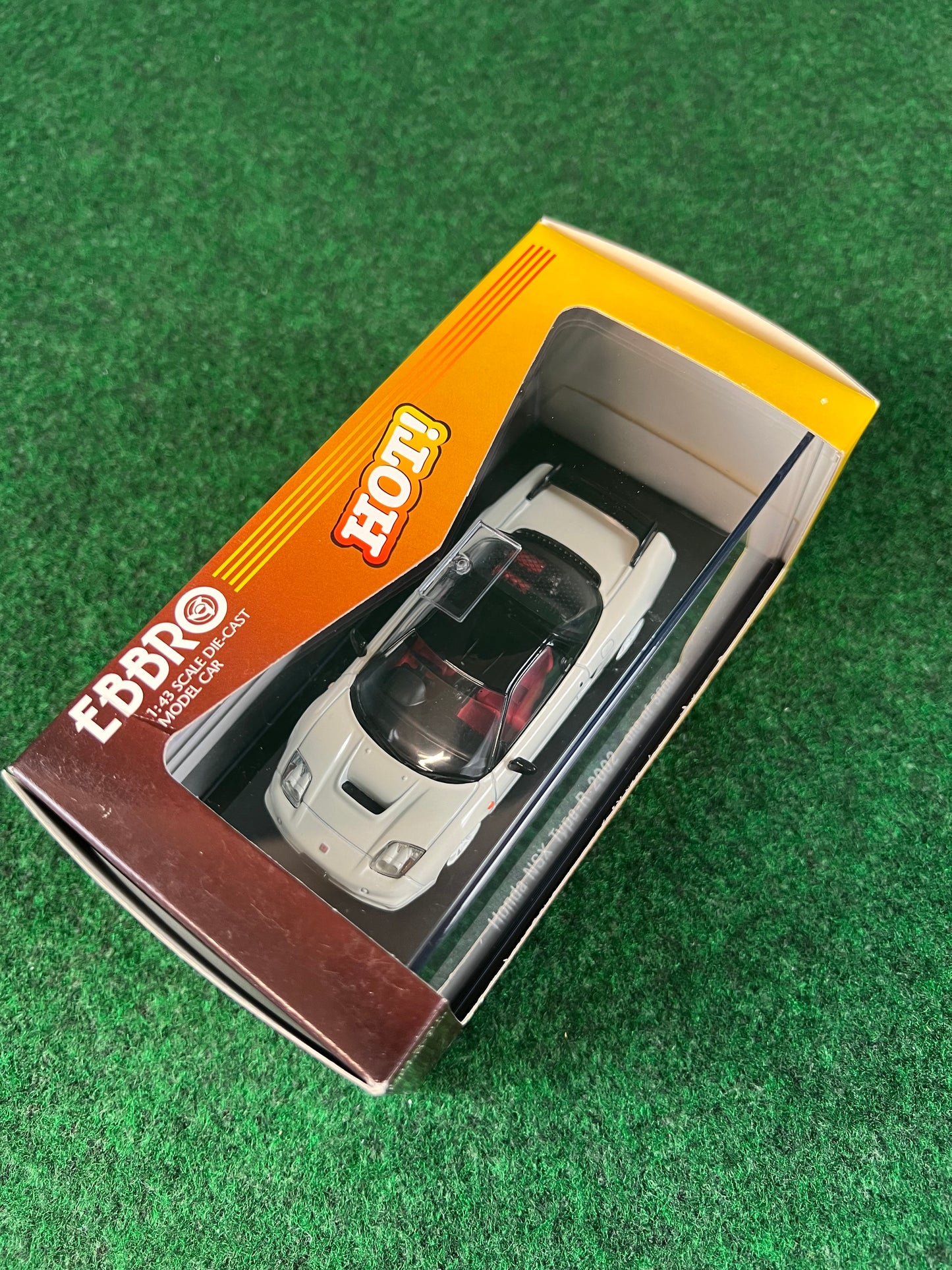 EBBRO HOT - 2001 Honda NSX Type-R White 1/43 Scale Diecast