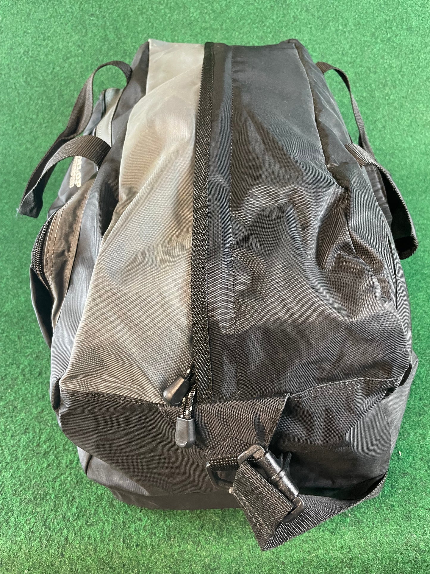 DUNLOP Motor Sport - Black & Grey Duffel Travel Bag