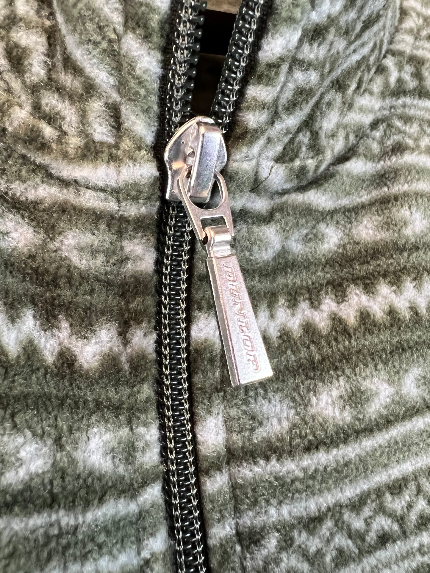 DUNLOP Motorsport - Green/Tan Patterned Fleece Zip Up Jacket - 3L