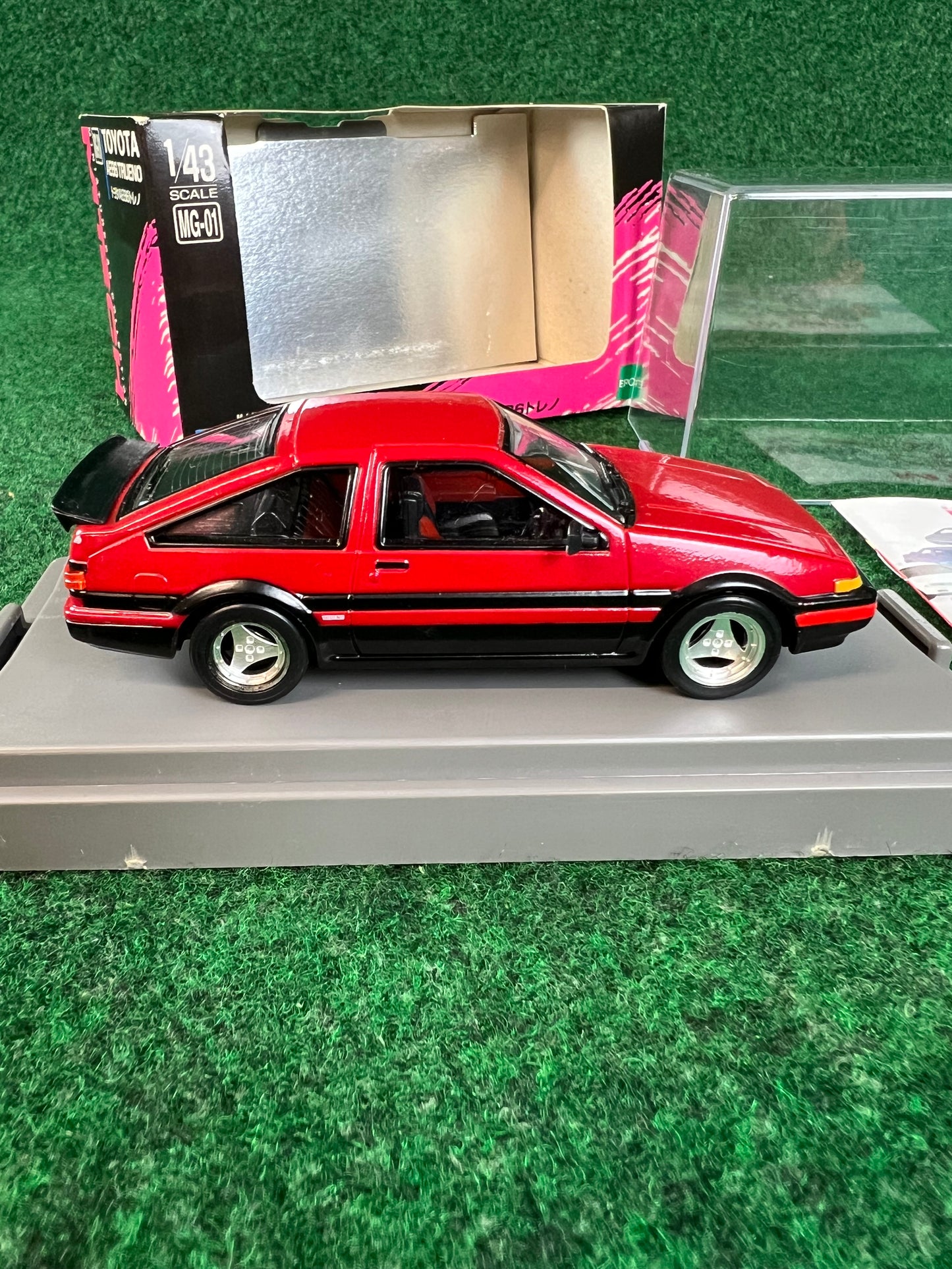 MTECH - Toyota Corolla AE86 w/ Advan Wheels 1/43 Scale Diecast