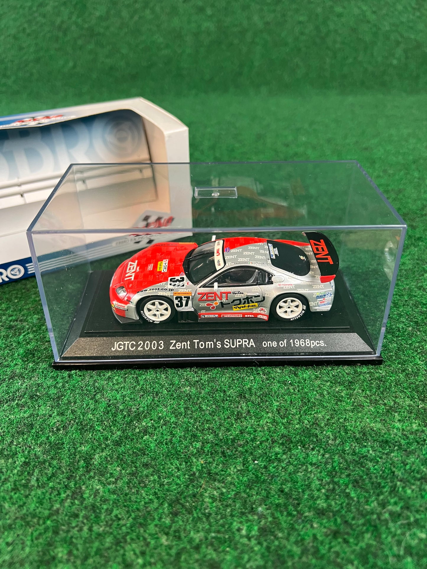 EBBRO - 2003 Zent Tom's Toyota Supra 1/43 Scale Diecast