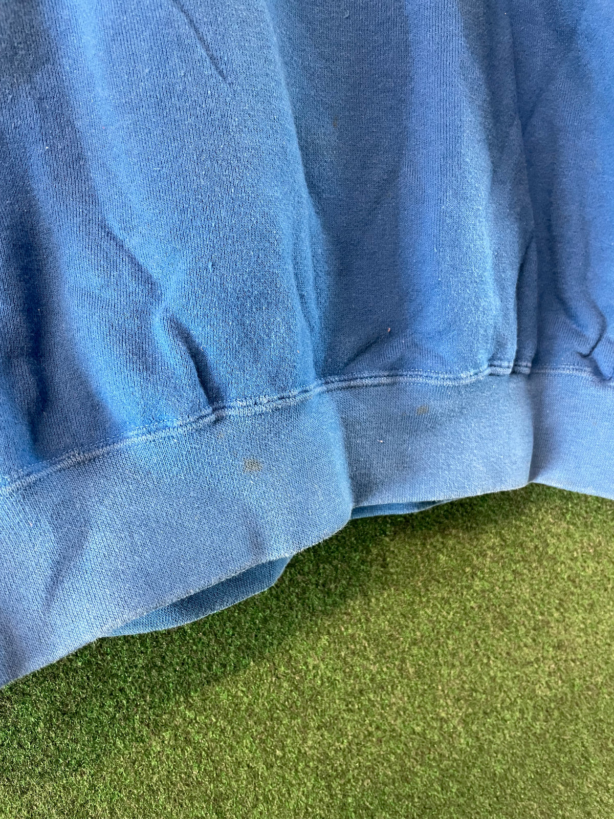 DUNLOP Motorsport - Vintage Blue Front Pocket Sweatshirt