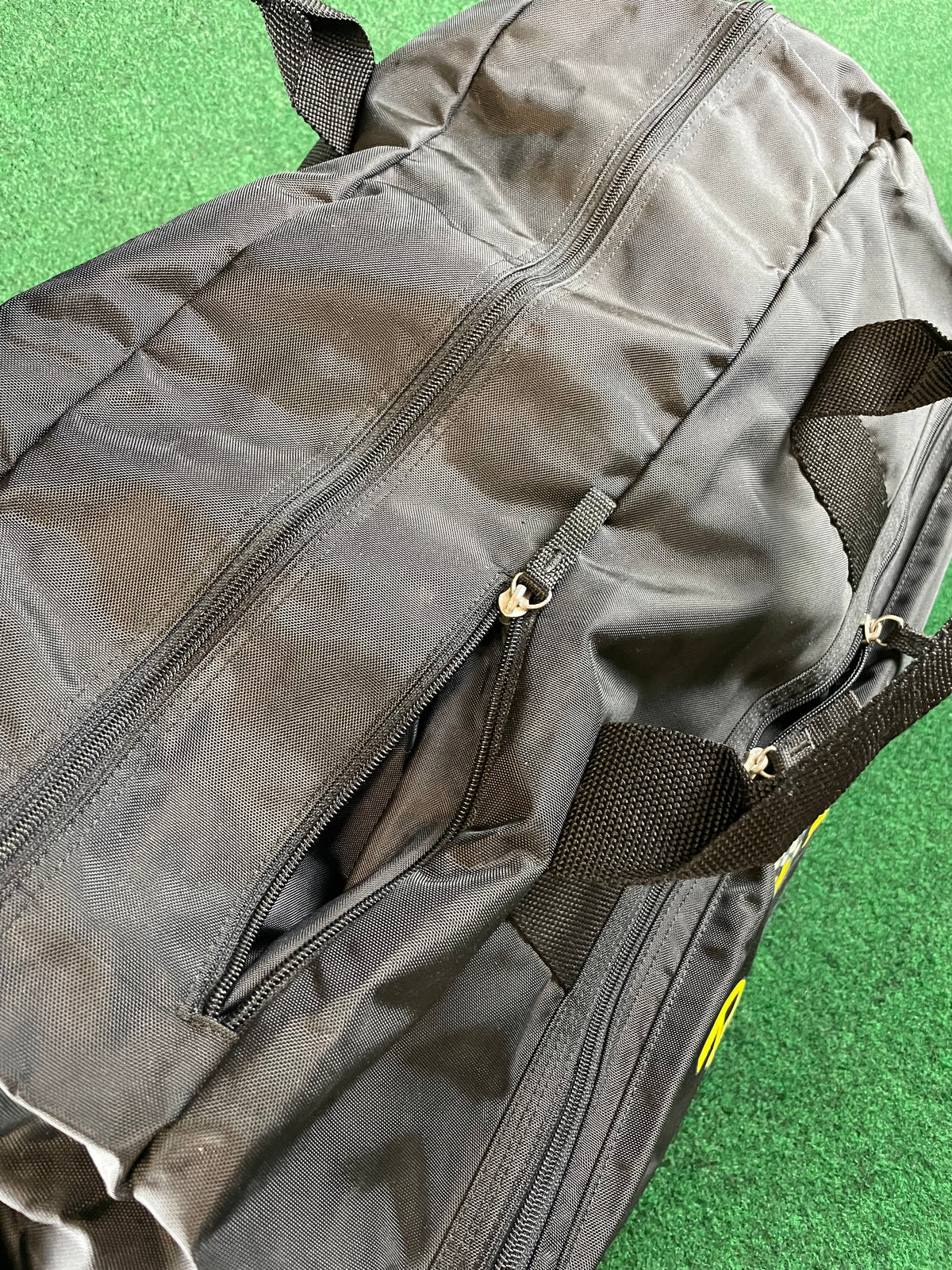 Party Race - Mazda Roadster Large Black Weather resistant Duffle Bag