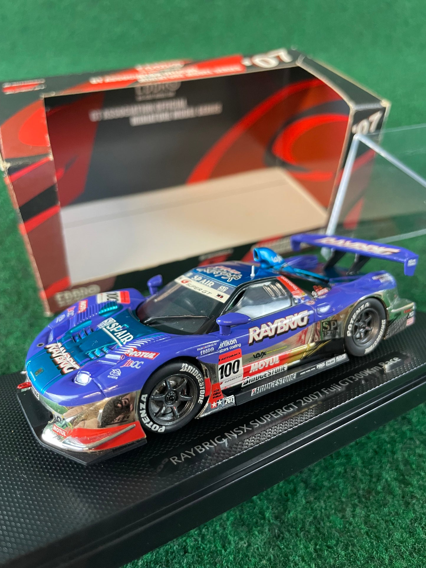 EBBRO - SuperGT 2007 Raybrig Honda NSX Fuji 300km 1/43 Scale Diecast