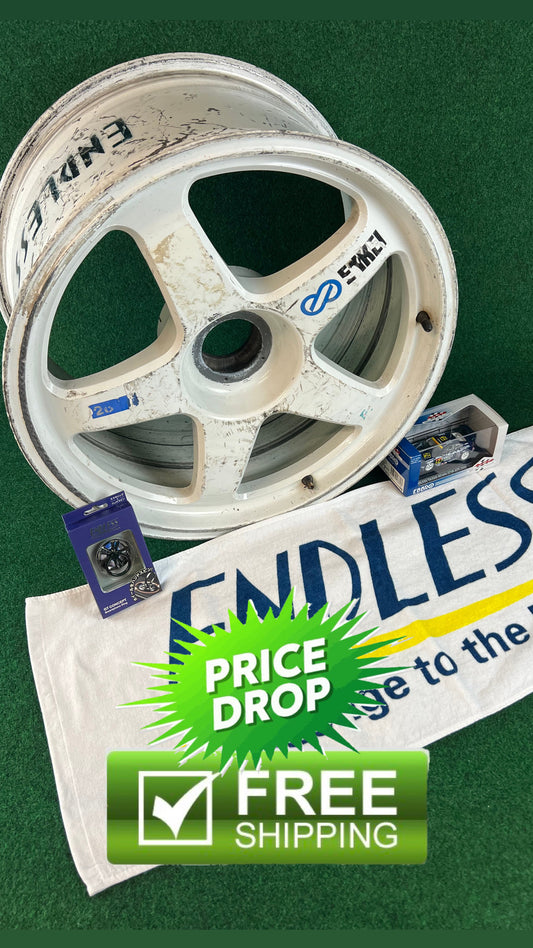 ENDLESS - JGTC 2004 Porsche 911 GT3 #26 Centerlock Race Wheel and Goods Set