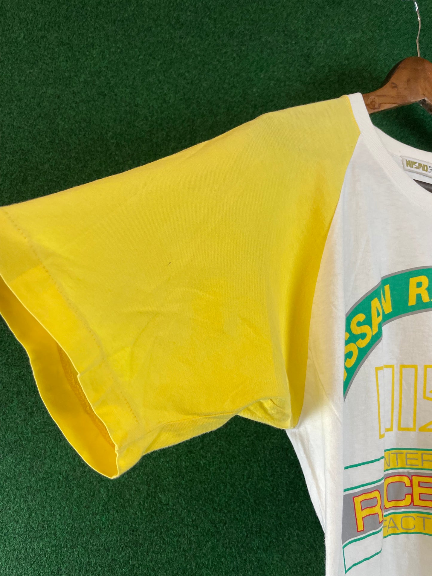 NISMO - Nissan International Race & Rally Team Vintage White/Yellow T-Shirt
