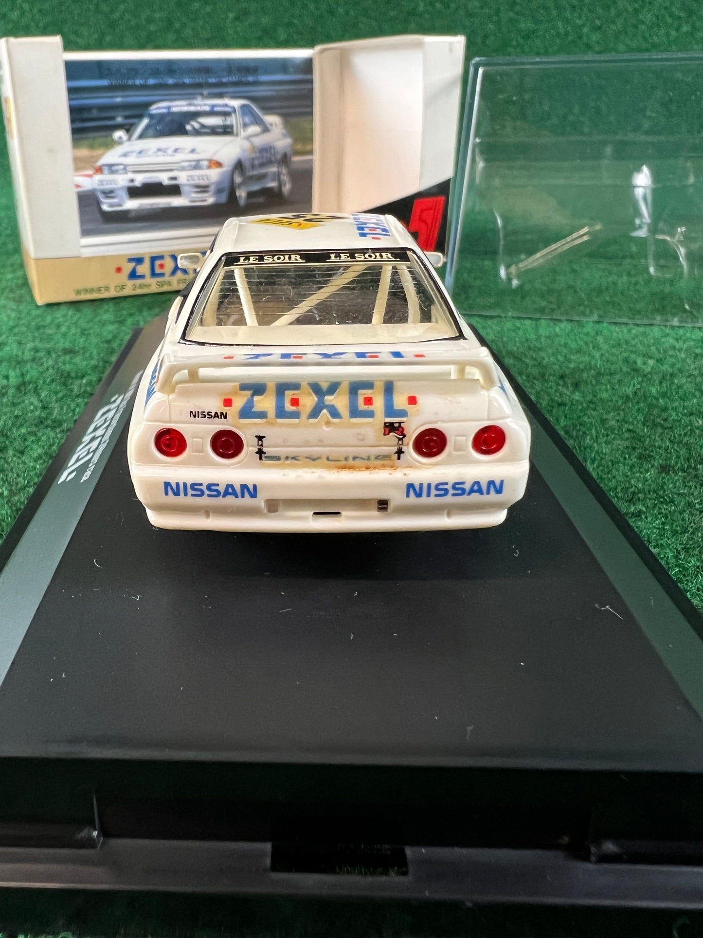 ROSSO - Zexel No. 25 WINNER OF 24hr SPA FRANCORCHAMPS '91 Nissan Skyline R32 GT-R 1/43 Scale Model Car