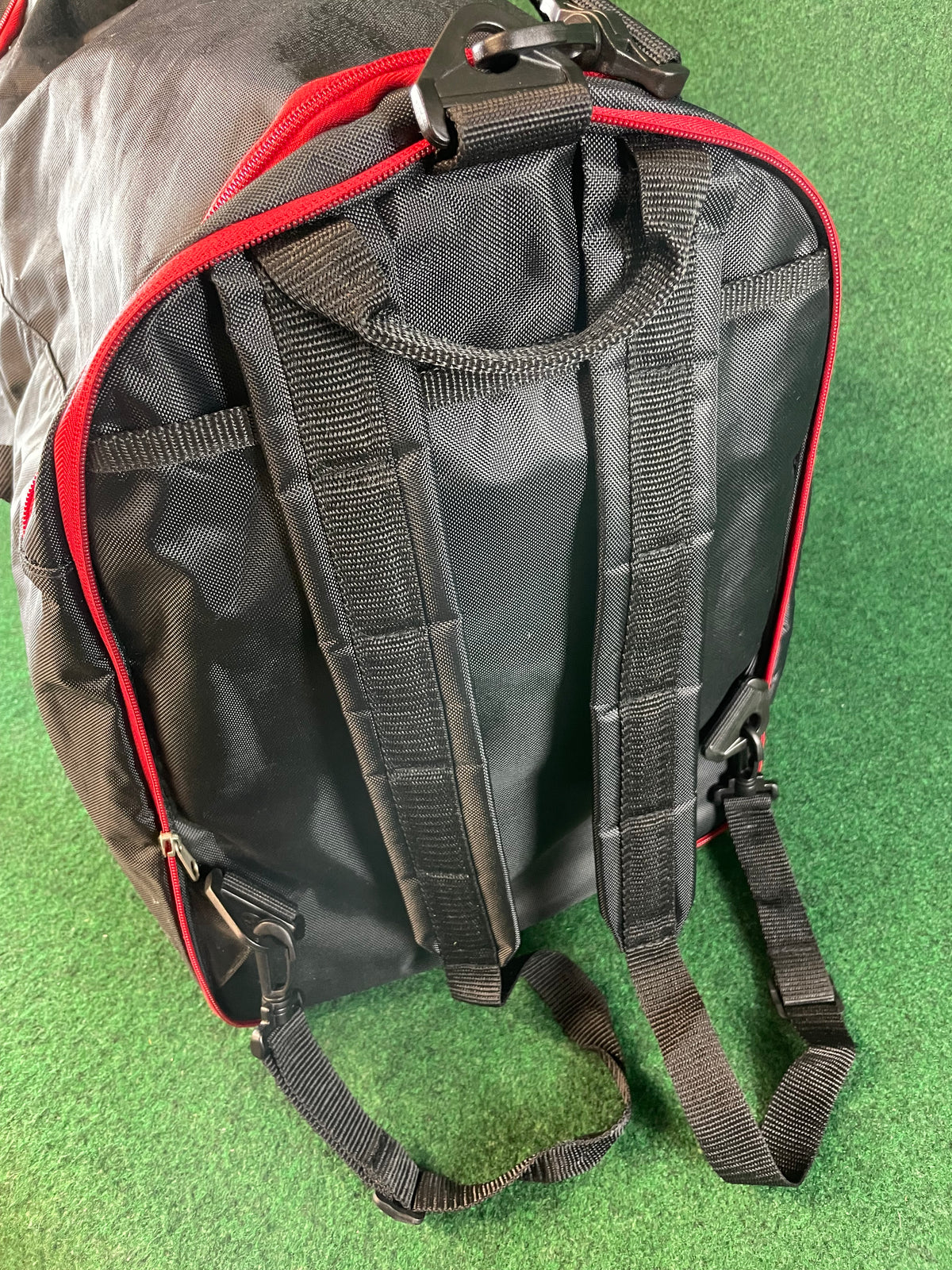 ADVAN Yokohama Tires - 2-in-1 Large Duffel Bag Backpack