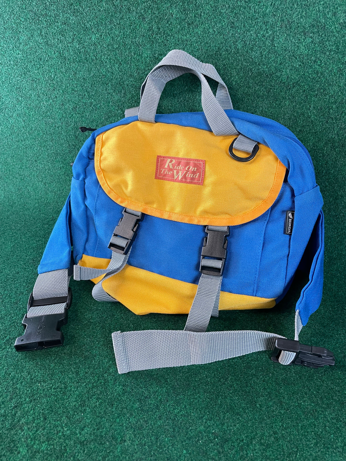 HONDA - Ride on the Wind Vintage Shoulder & Fanny Pack Style Bag