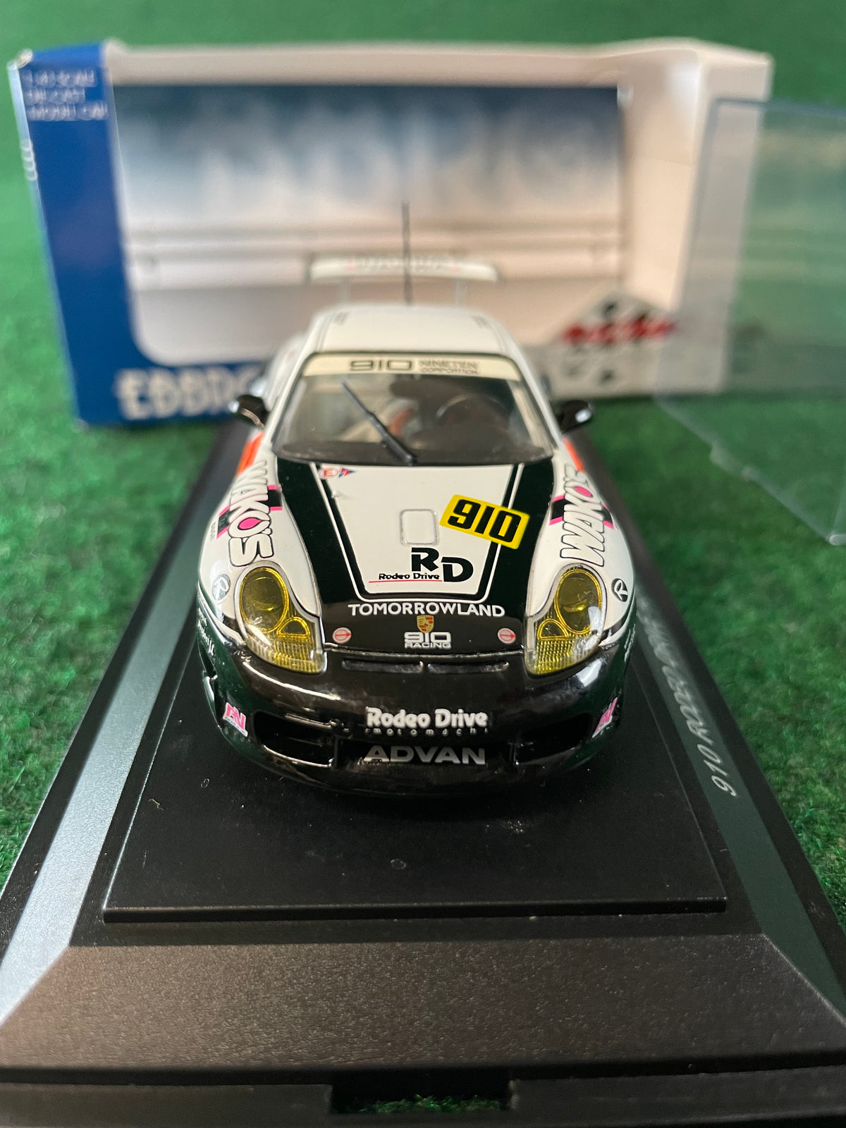 EBBRO Racing Car Collection - JGTC 2002 Rodeo Drive Advan Porsche 911 GT3R 1/43 Scale Diecast