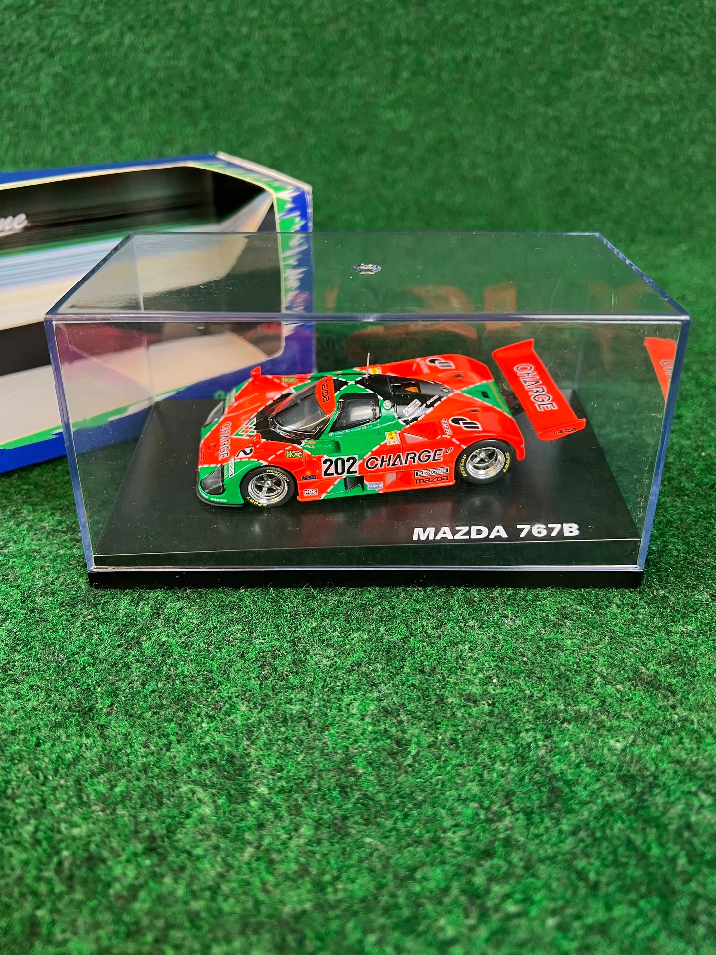 Streamline Q-Model - Mazda 767B #202 1/43 Scale Model