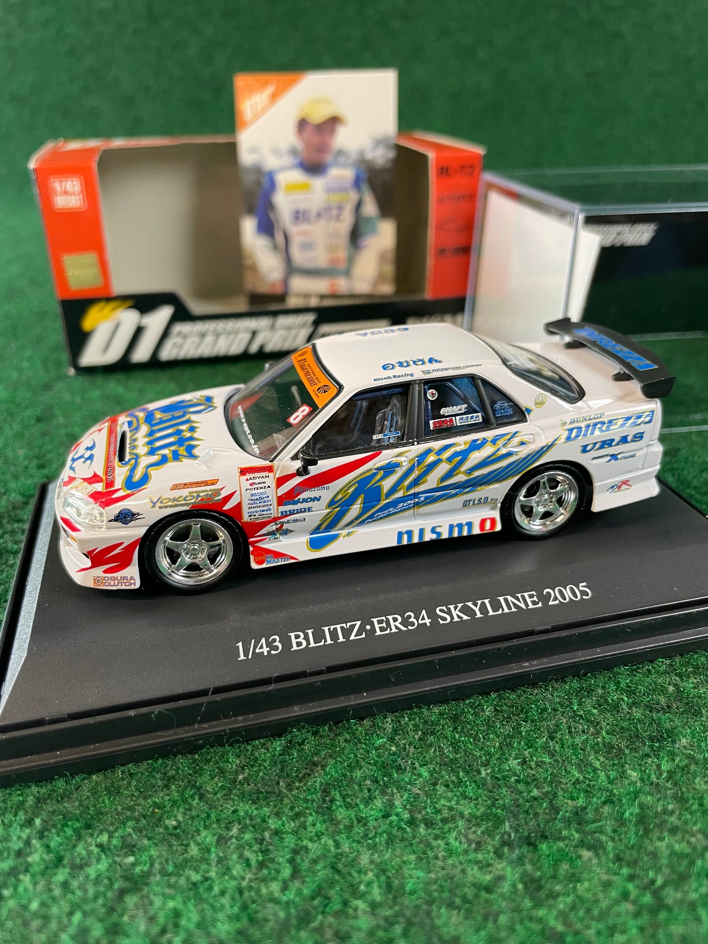 DISM D1 Grand Prix Memorial - 2005 Blitz Nissan Skyline ER34 1/43 Scale Diecast