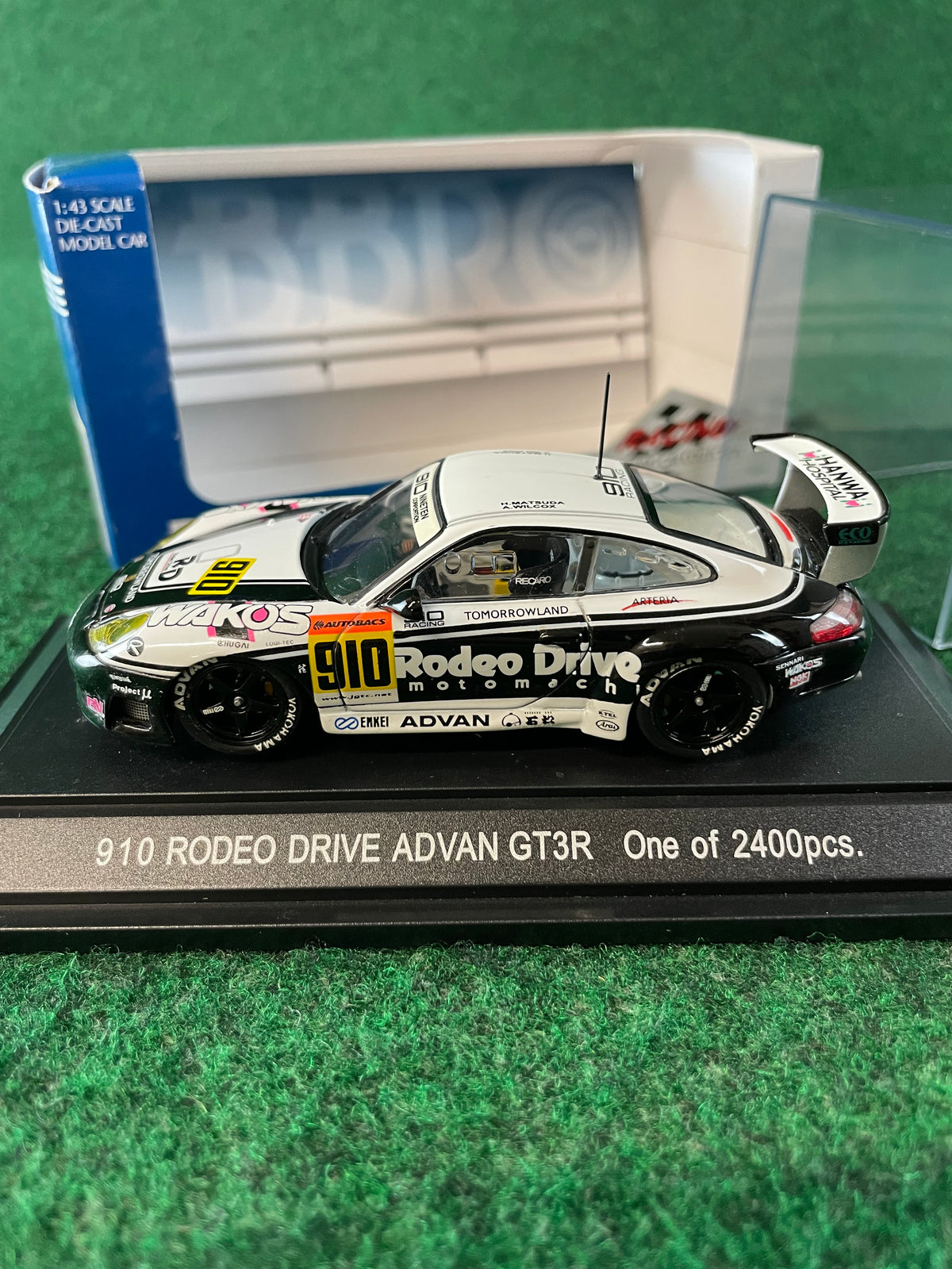 EBBRO Racing Car Collection - JGTC 2002 Rodeo Drive Advan Porsche 911 GT3R 1/43 Scale Diecast