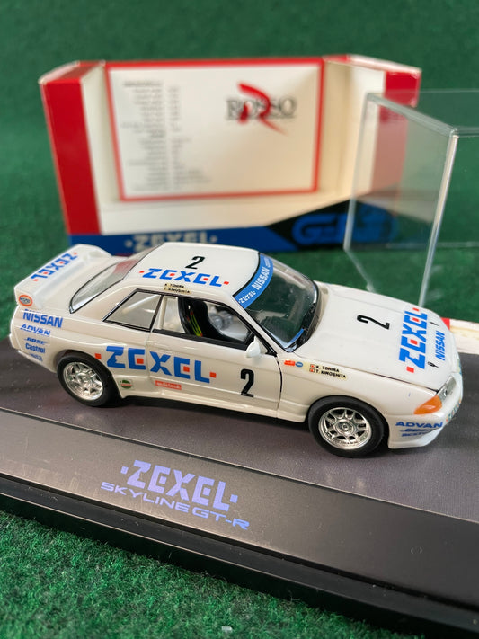 ROSSO - Zexel No. 2 Nissan Skyline R32 GT-R (2) 1/43 Scale Model Car